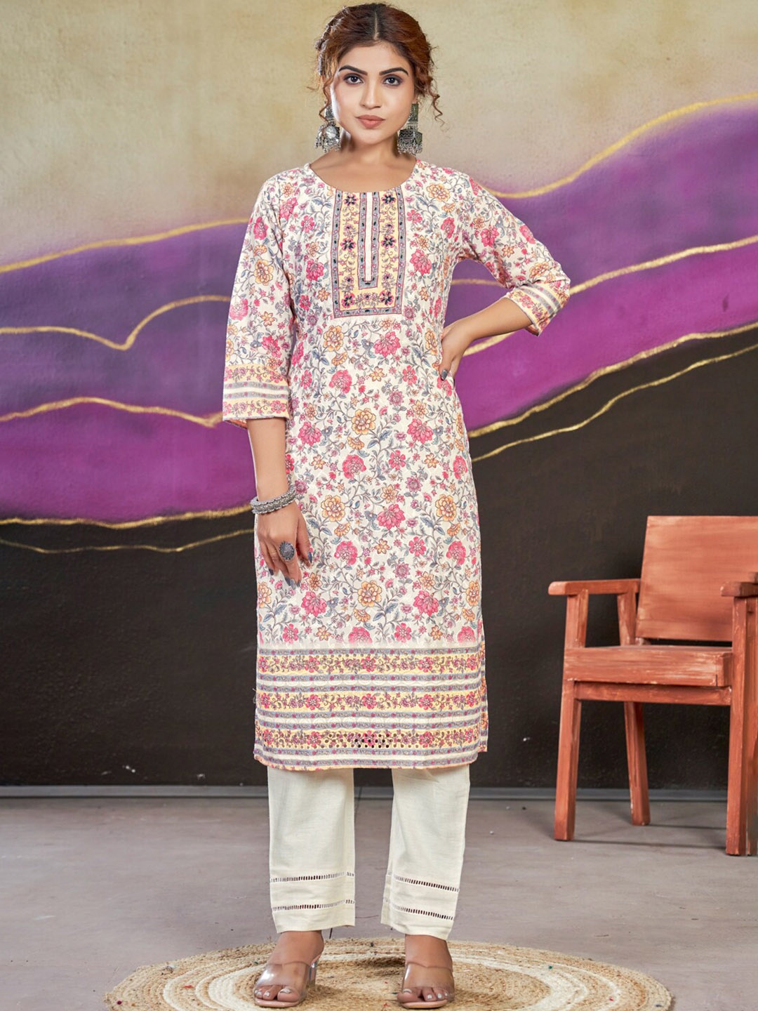 

STYLE SAMSARA Floral Printed Pure Straight Cotton Kurta, White