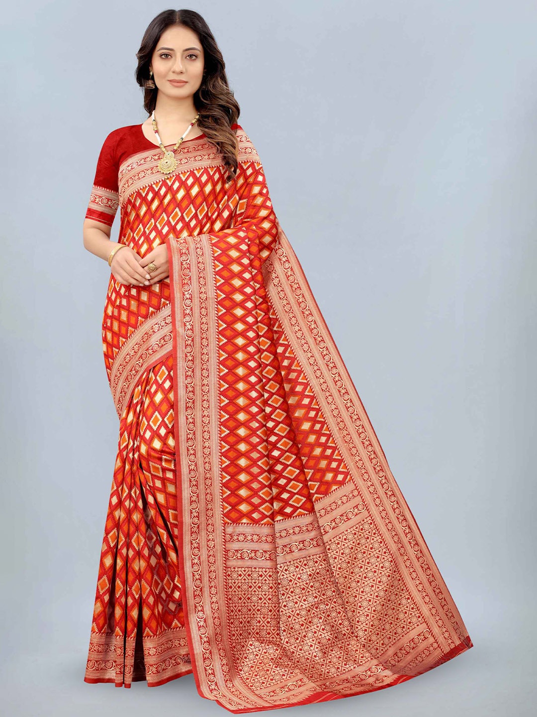 

NENCY FASHION Woven Design Zari Banarasi Saree, Red