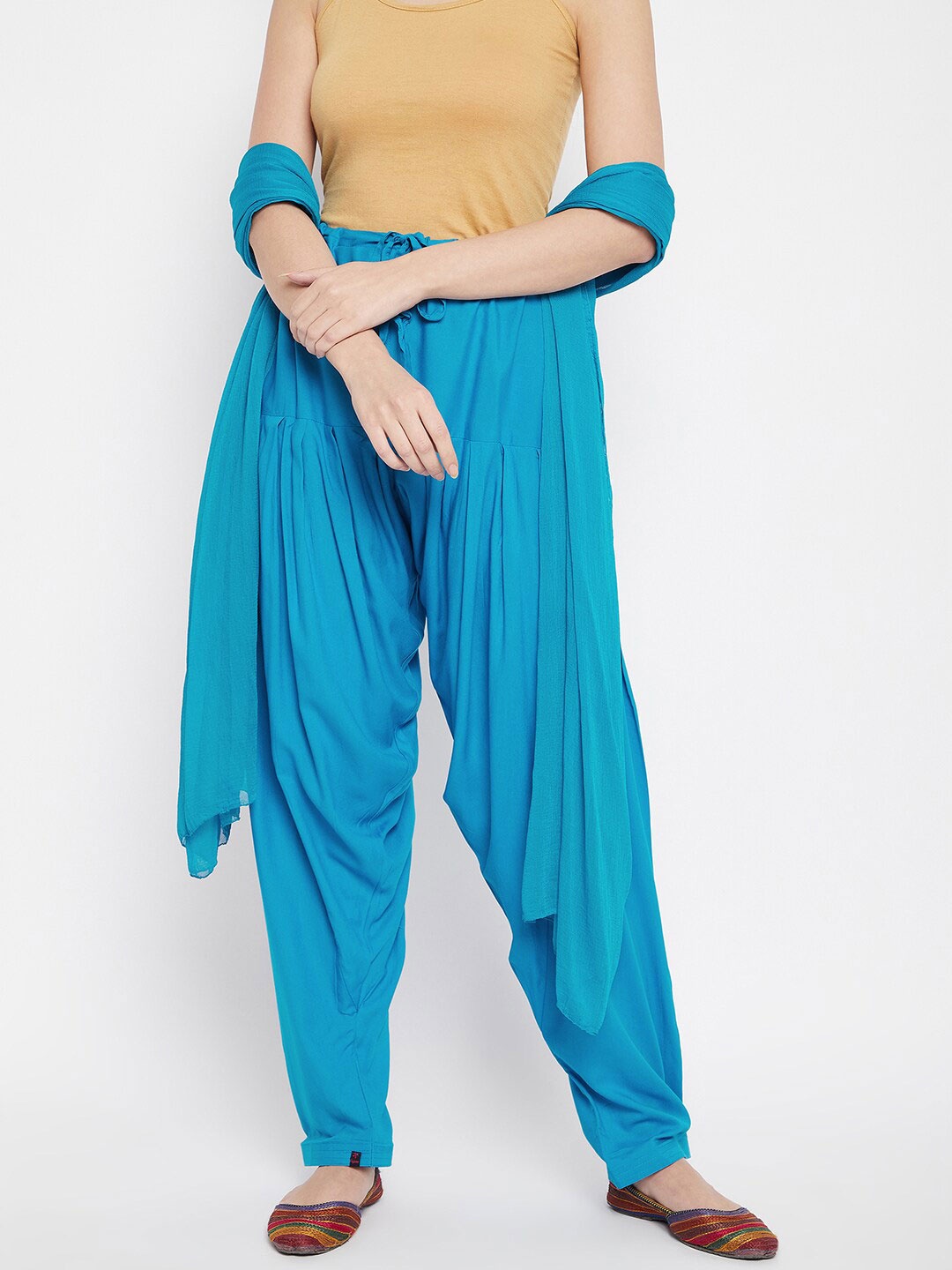 

THE PAJAMA FACTORY Women Mid-Rise Patiala & Dupatta, Blue