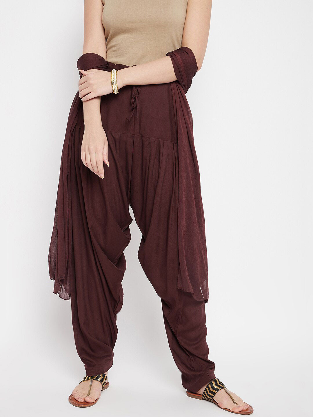 

THE PAJAMA FACTORY Women Loose Fit Patiala & Dupatta, Brown