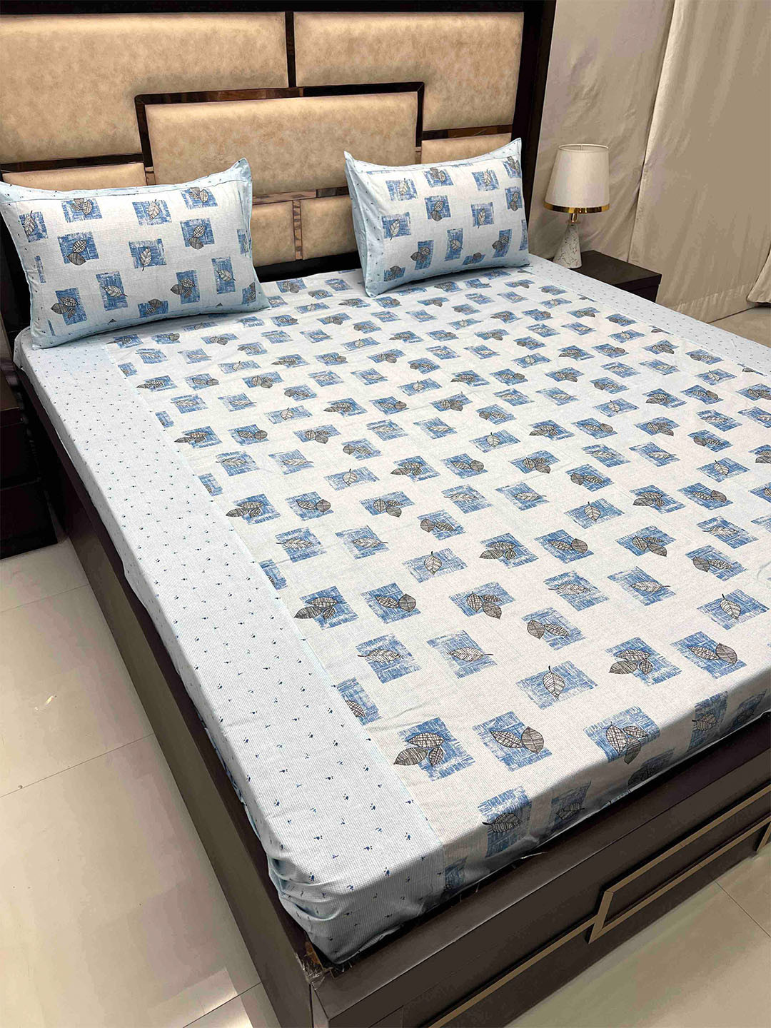 

Pure Decor Blue & Grey Floral Cotton 300 TC Queen Bedsheet with 2 Pillow Covers