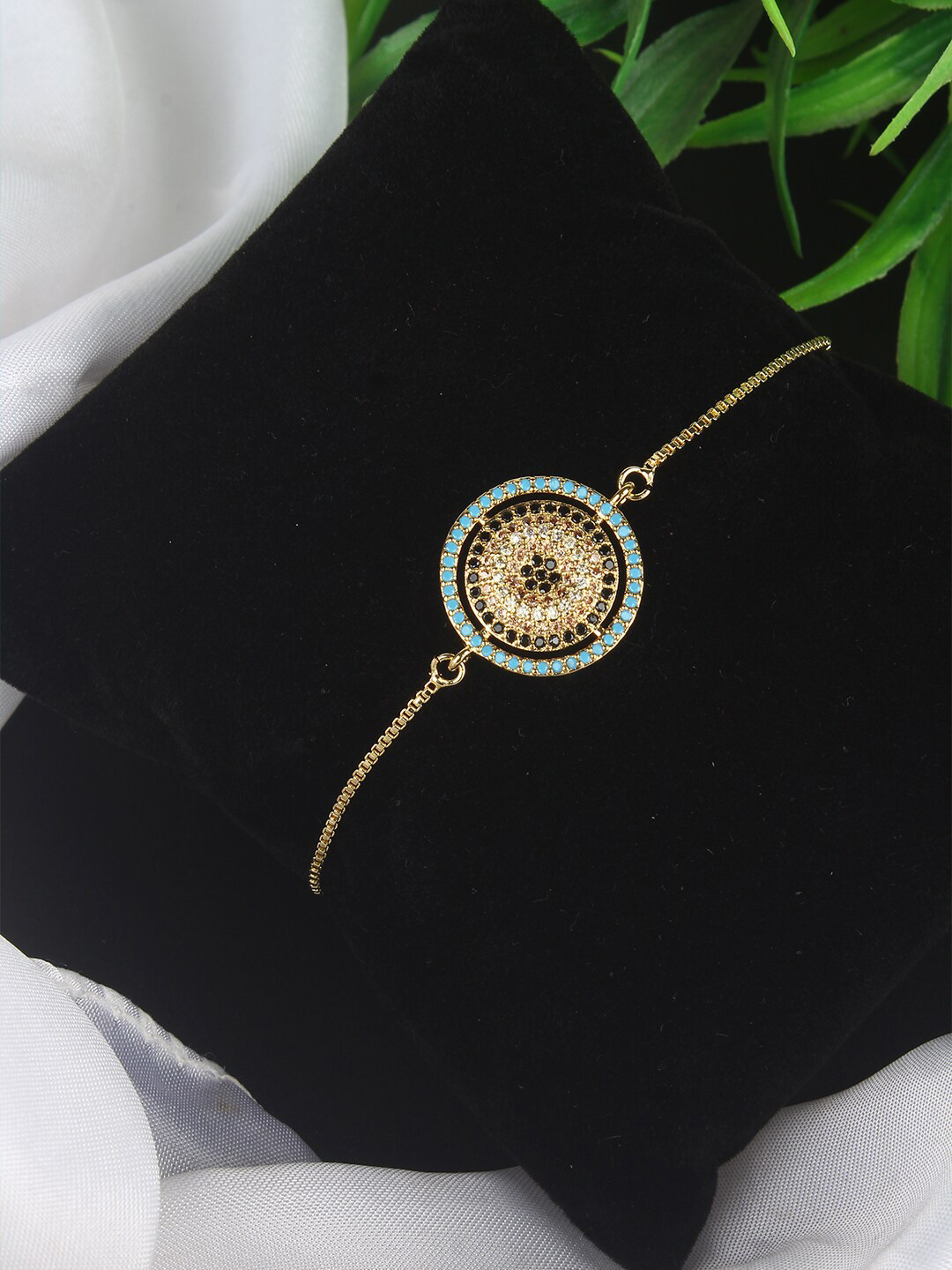 

DressBerry Gold-Toned & Blue Gold-Plated Cubic Zirconia Charm Bracelet