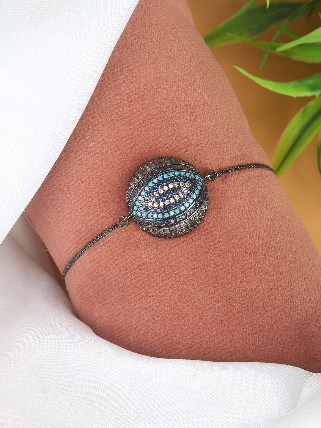 

DressBerry Women Black & Blue Brass-Plated Cubic Zirconia-Studded Charm Bracelet
