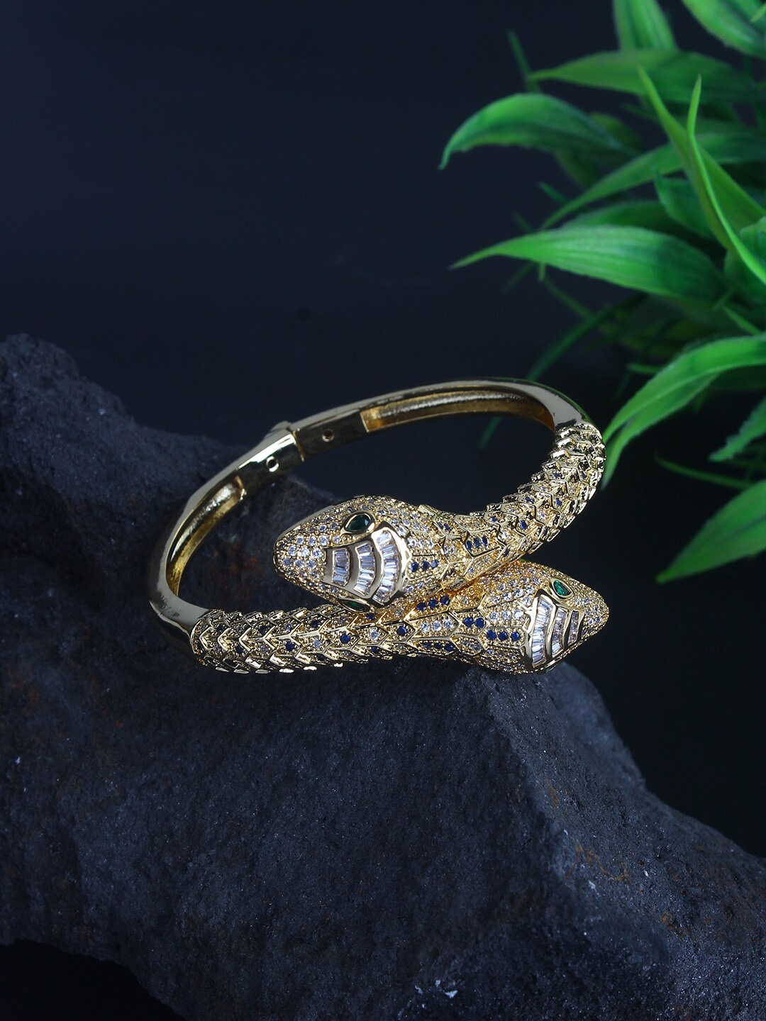 

DressBerry Gold-Toned Silver-Plated Cubic Zirconia Studded Bangle-Style Bracelet