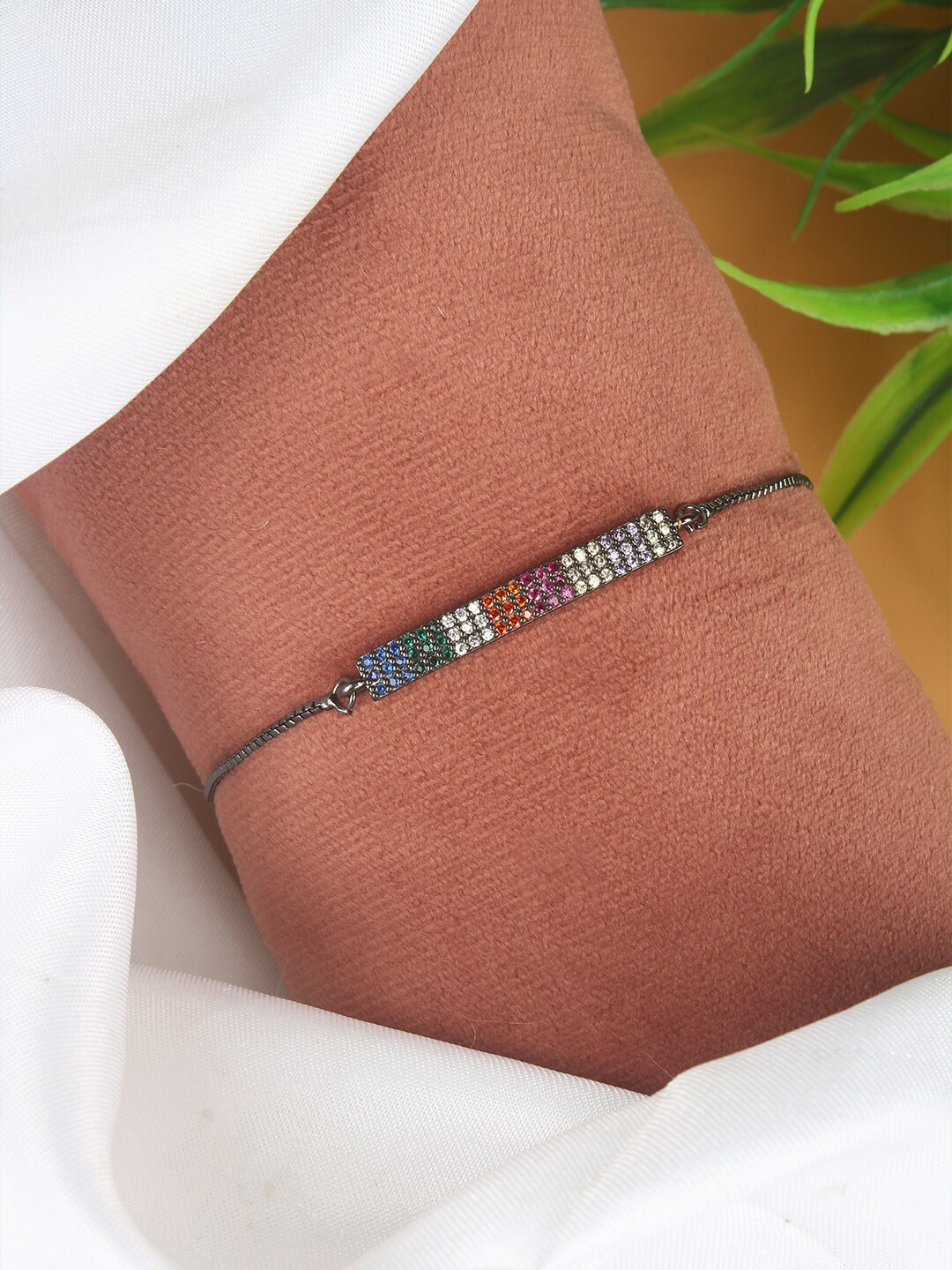 

DressBerry Black Brass Cubic Zirconia Studded Brass-Plated Charm Bracelet