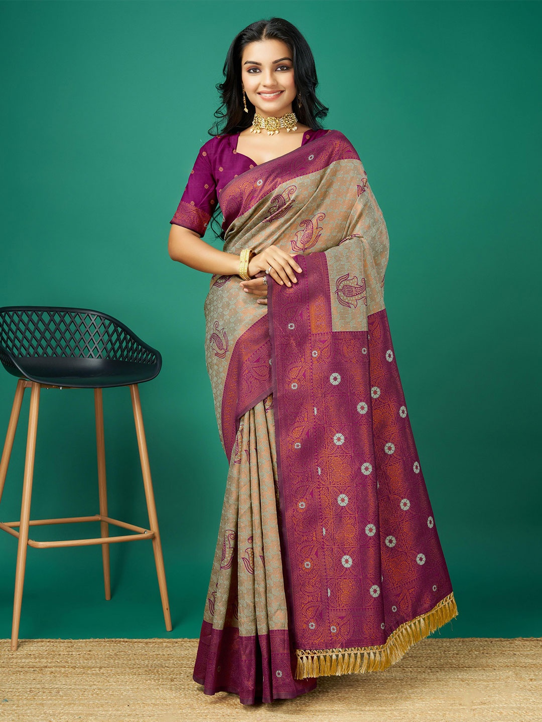 

Saree Exotica Floral Woven Design Zari Pure Silk Banarasi Saree, Purple