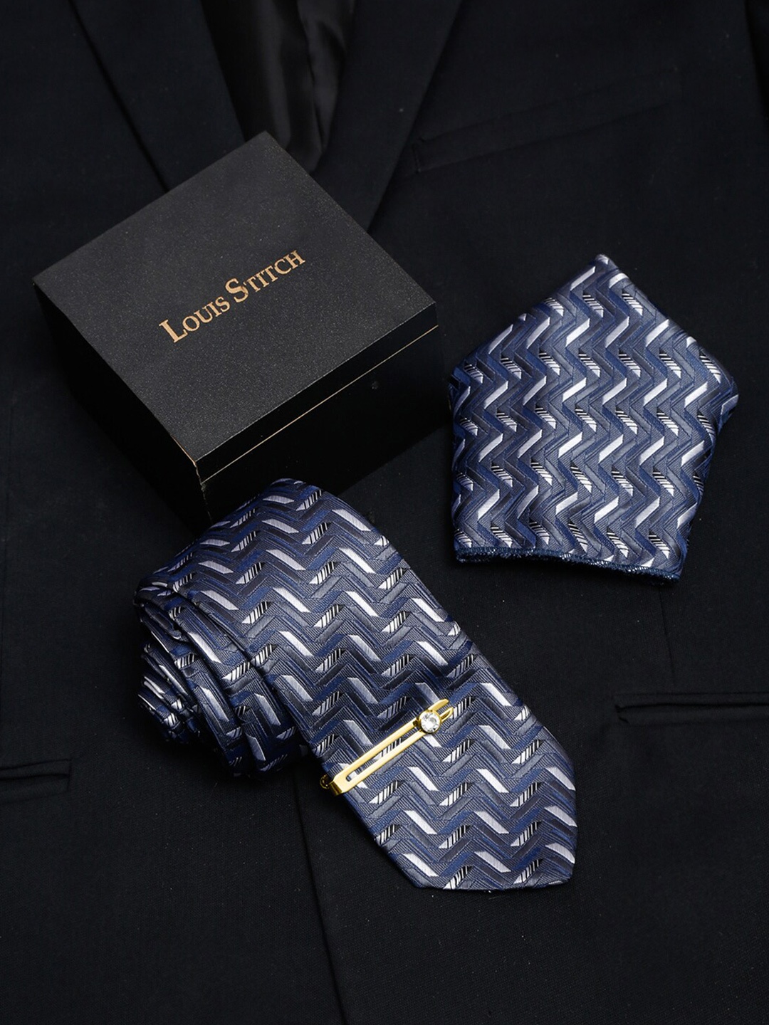 

LOUIS STITCH Men Printed Italian Silk Necktie Accessory Gift Set, Grey