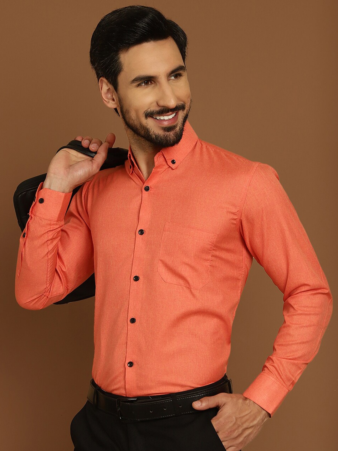 

Indian Needle Cotton Curved Regular Fit Formal Shirt, Peach