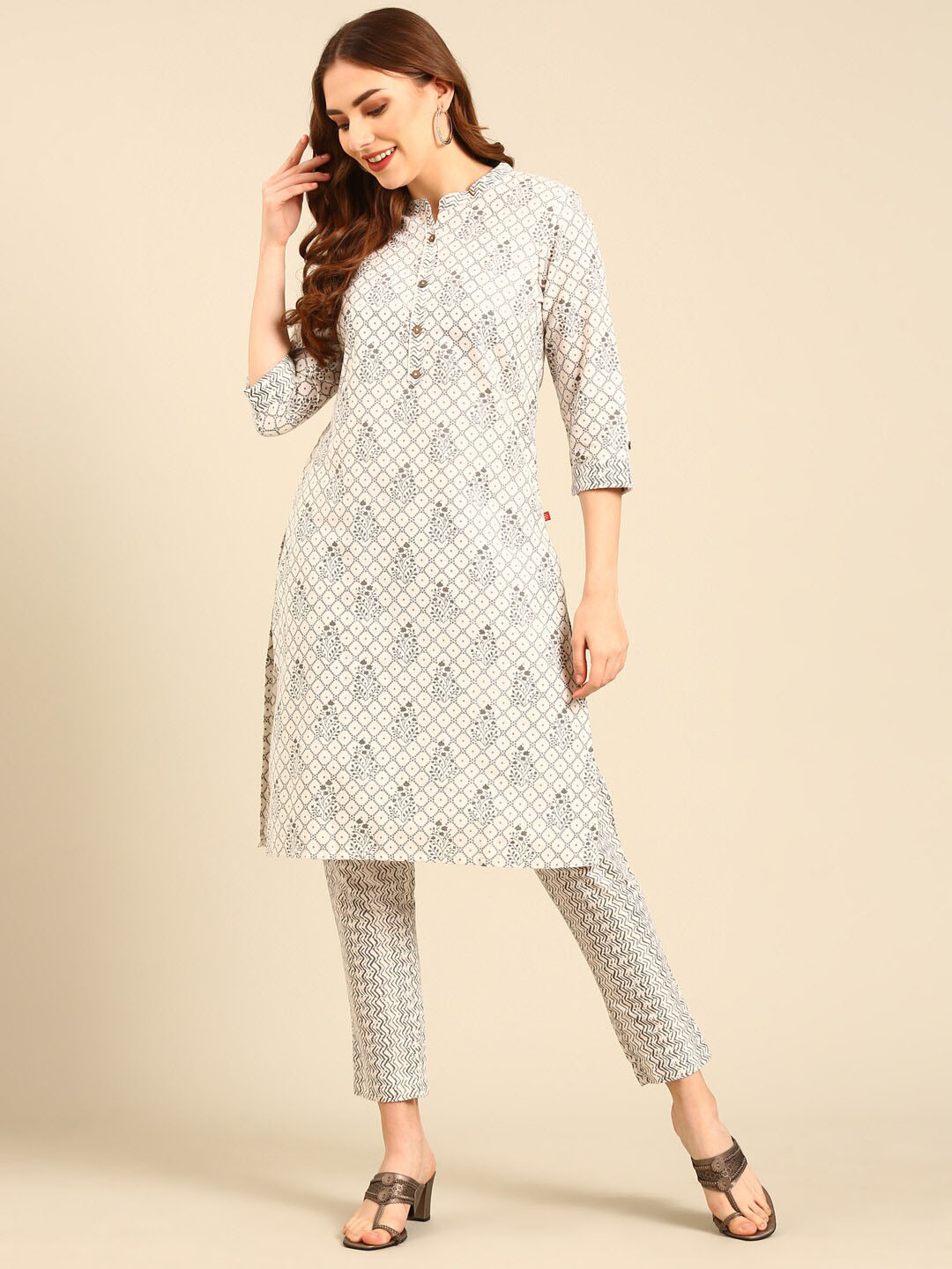 

Marcia Ethnic Motifs Printed Band collar Regular Pure Cotton Kurta with Trousers, Grey