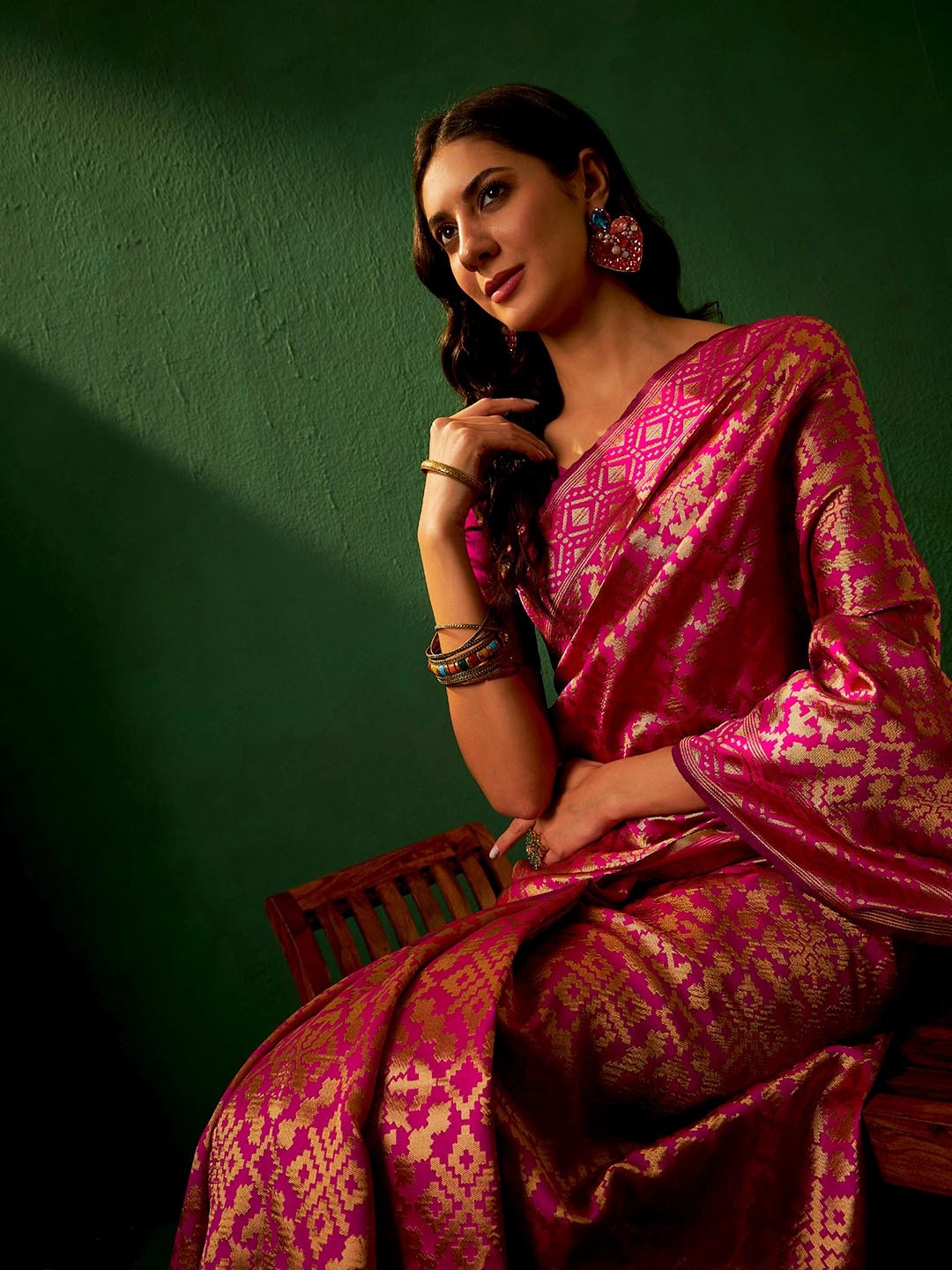 

Sangria Woven Designed Banarasi Sarees, Pink