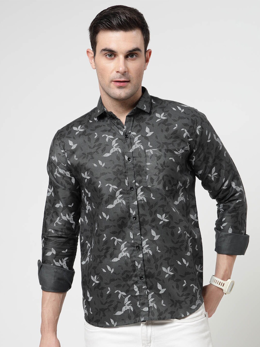 

ADWYN PETER Opaque Floral Printed Spread Collar Chest Pocket Casual Shirt, Multi