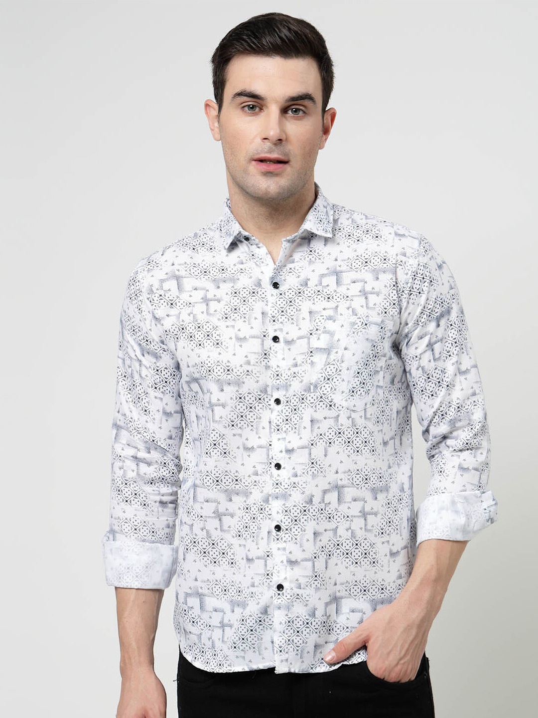 

ADWYN PETER Opaque Conversational Printed Spread Collar Chest Pocket Casual Shirt, Multi