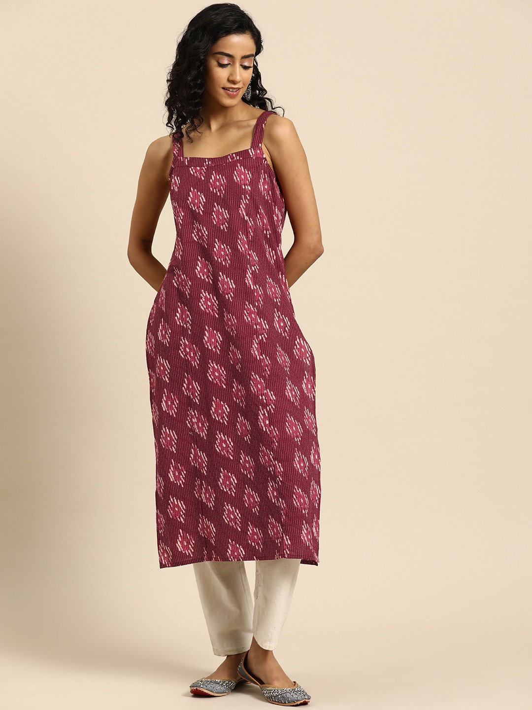 

anayna Women Printed Kantha Work Kurta, Maroon