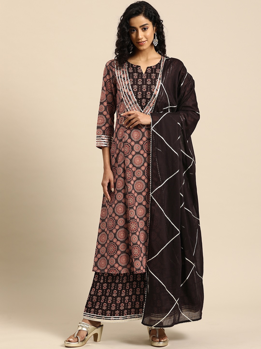 

anayna Women Printed Anarkali Gotta Patti Pure Cotton Kurta with Trousers & With Dupatta, Black