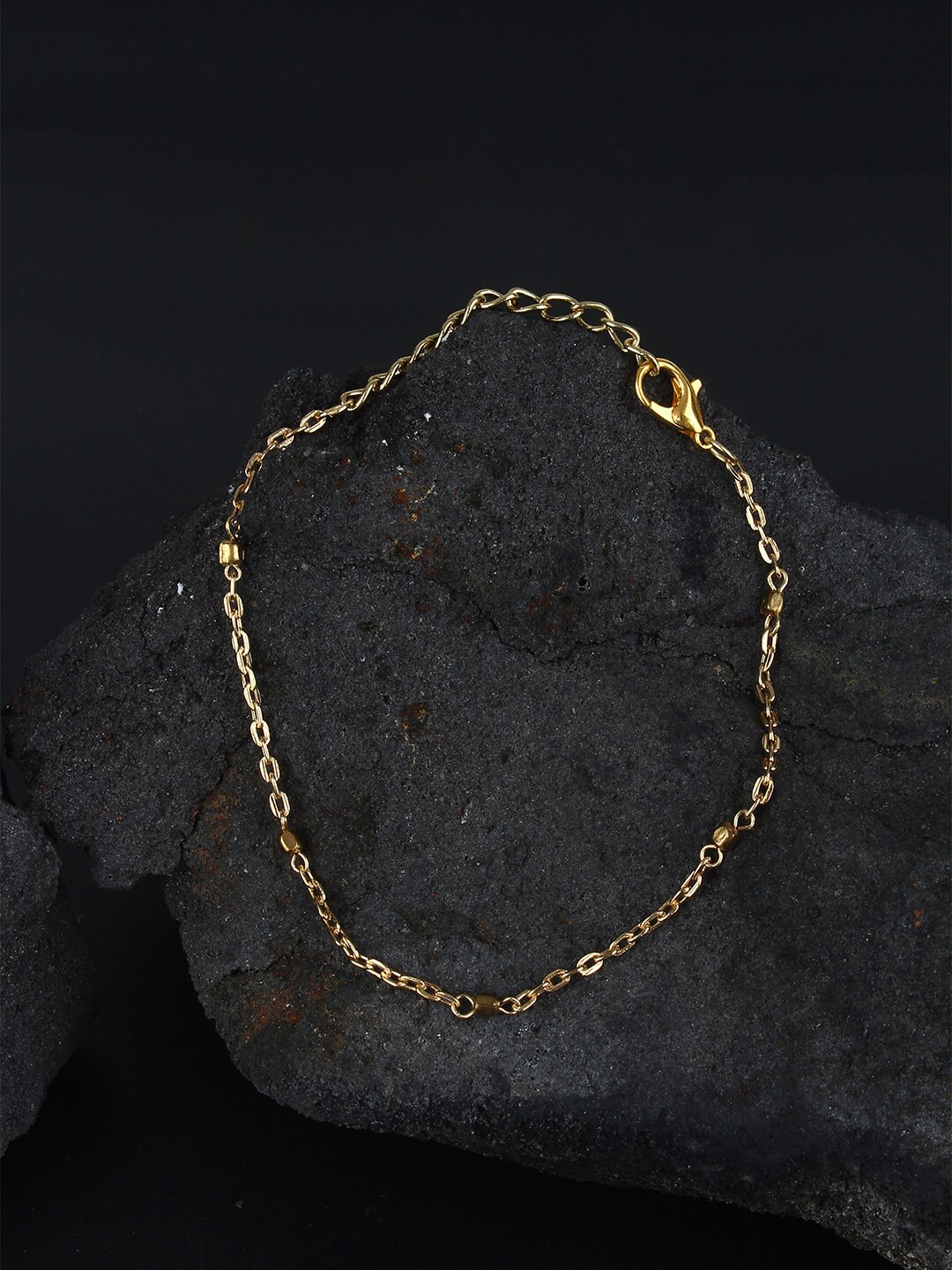 

DressBerry Gold Toned Gold Plated Link Bracelet