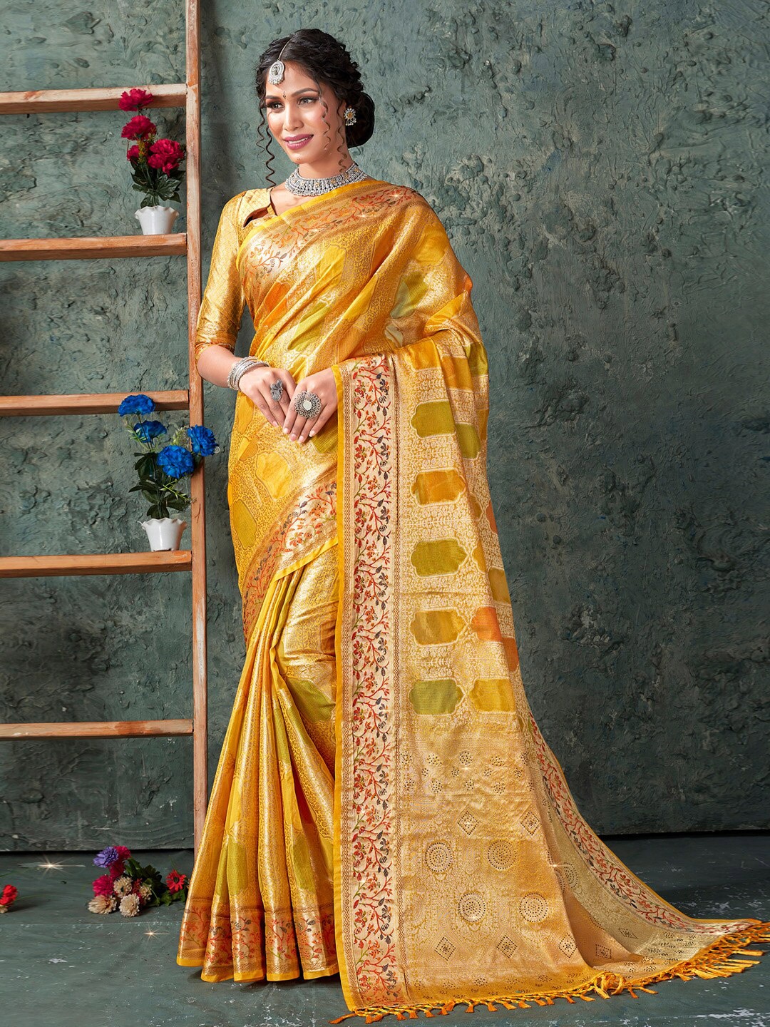 

Mitera Yellow & Green Ethnic Woven Design Zari Silk Saree