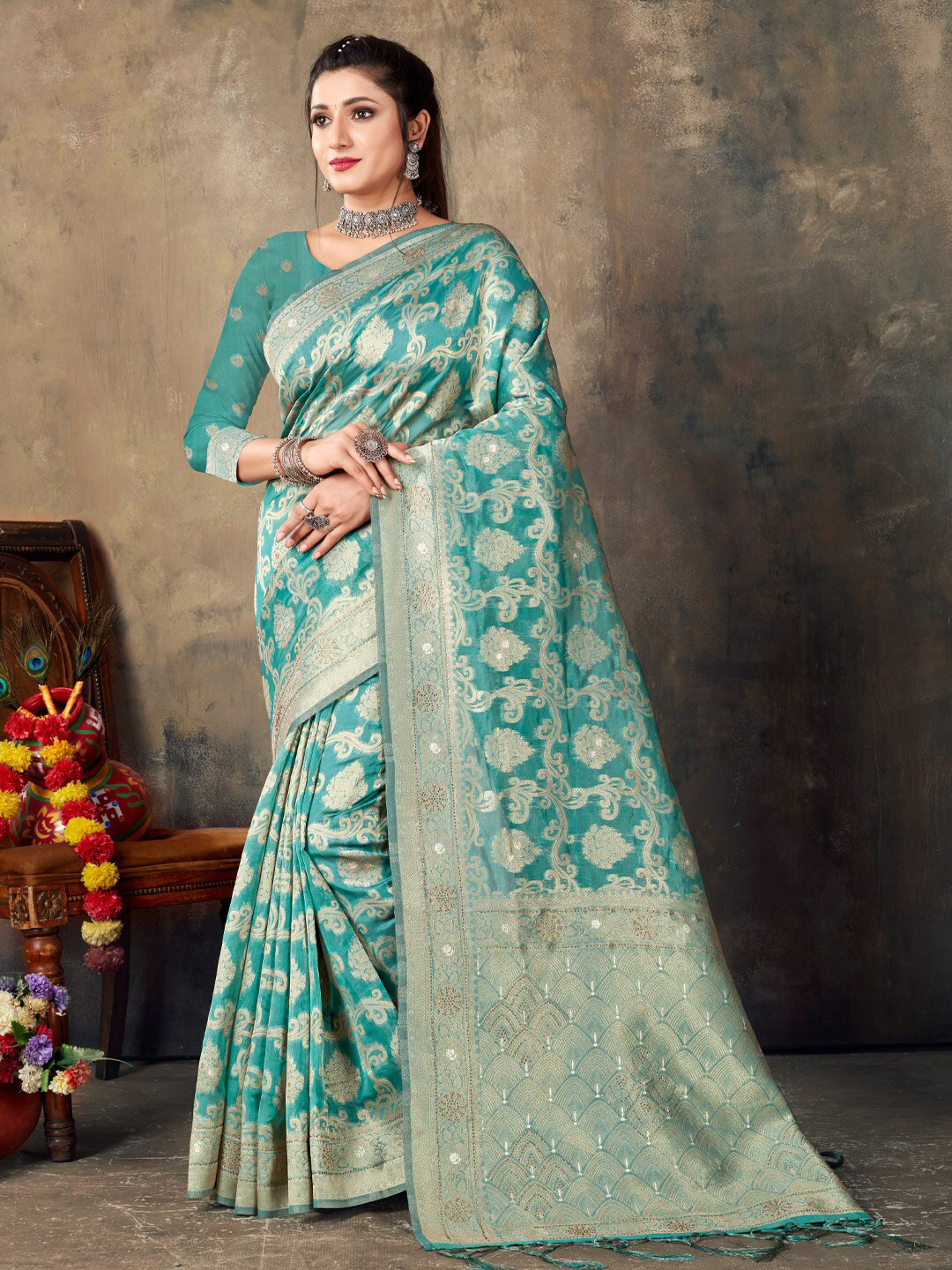 

Mitera Ethnic Motifs Woven Design Zari Organza Saree, Blue