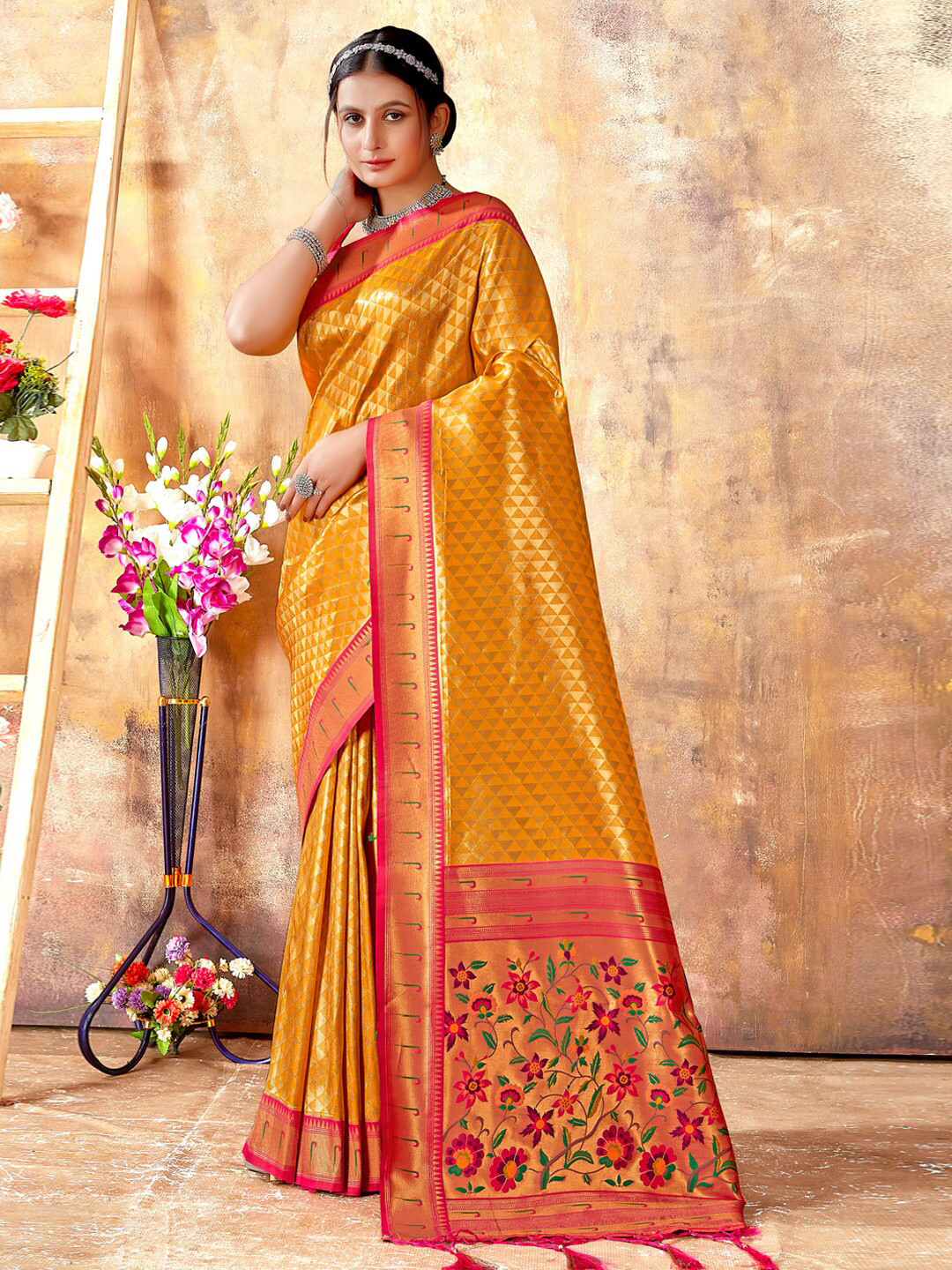 

Mitera Geometric Woven Design Zari Kanjeevaram Saree, Yellow