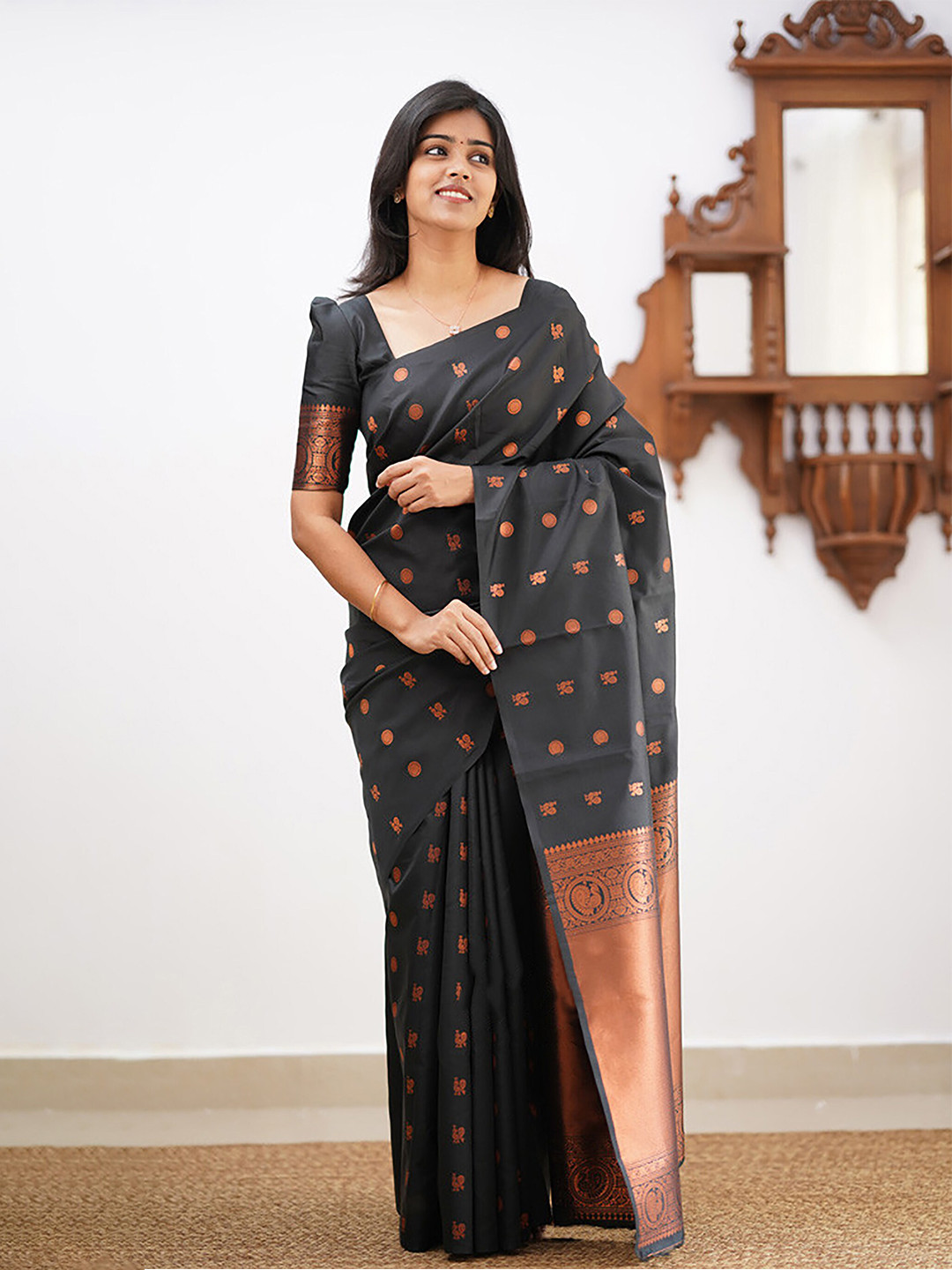 

KALINI Ethnic Motifs Woven Design Zari Banarasi Silk Saree, Black