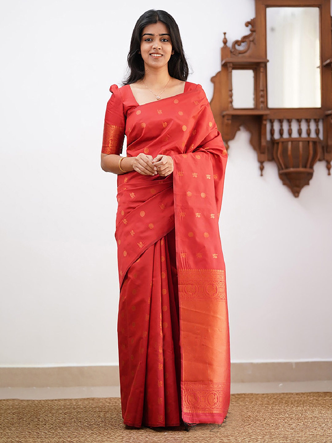 

KALINI Ethnic Motifs Woven Design Zari Banarasi Silk Saree, Red