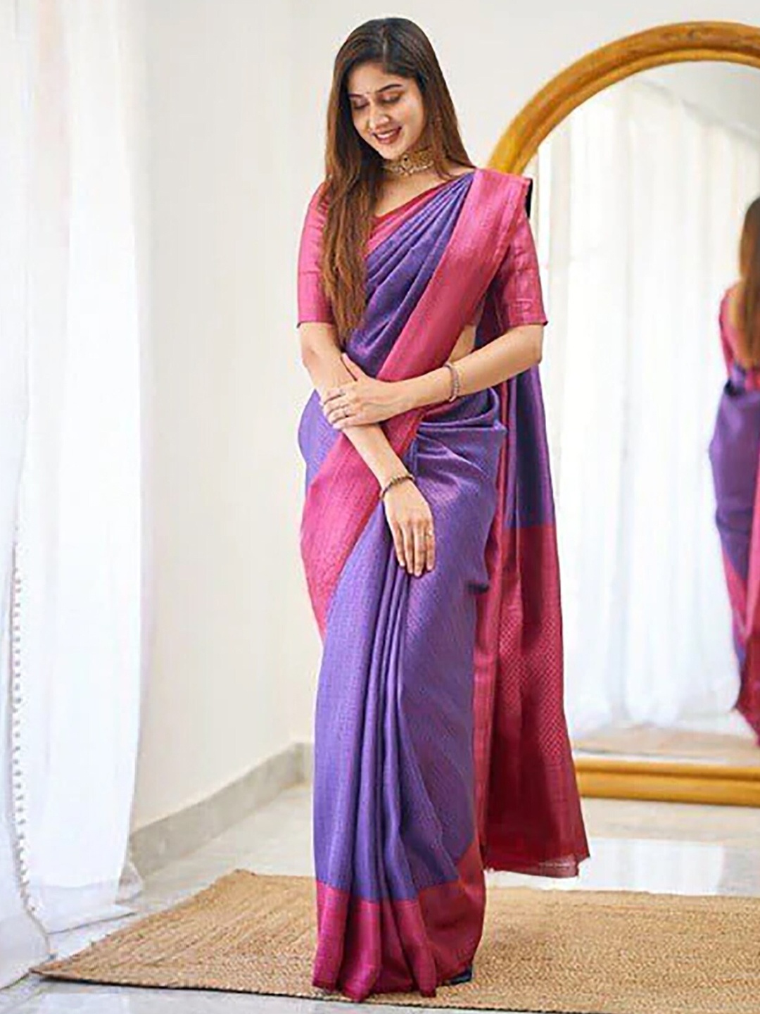 

KALINI Ethnic Motifs Woven Design Zari Banarasi Saree, Purple