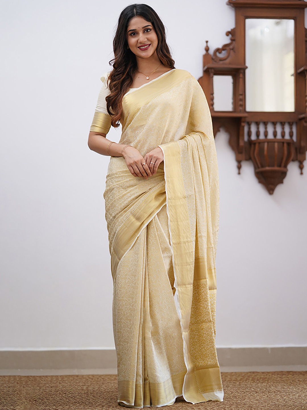 

KALINI Ethnic Motifs Woven Design Zari Banarasi Saree, Beige