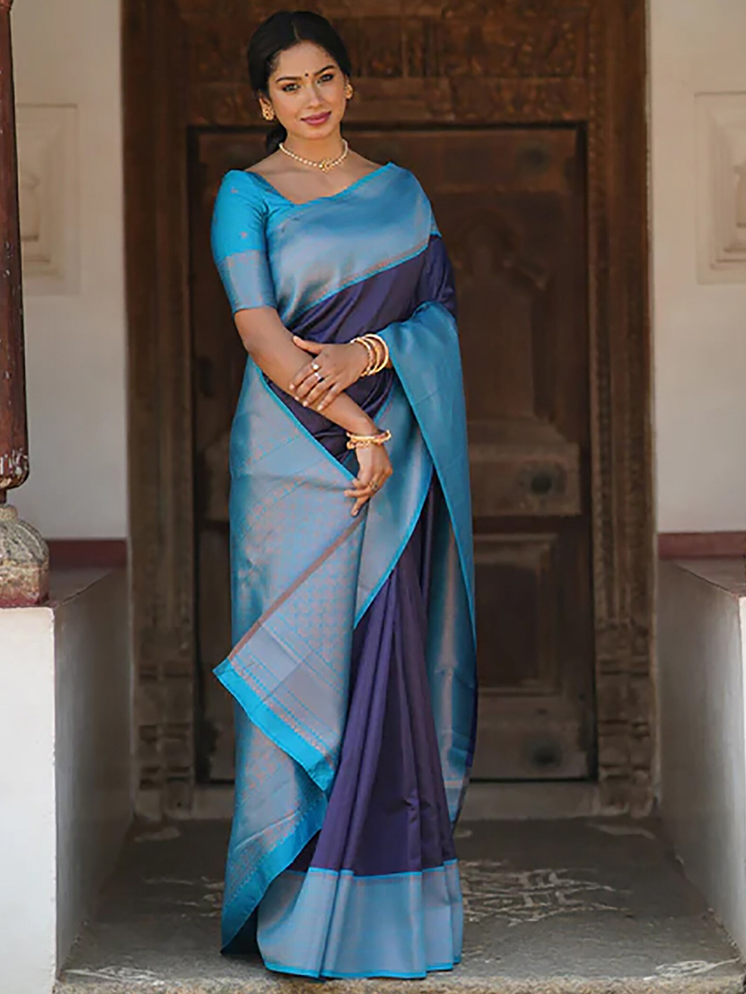 

KALINI Zari Banarasi Saree, Blue