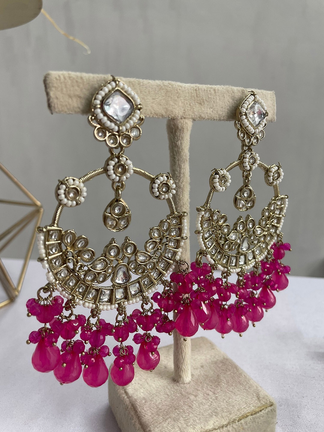 

ISHKAARA Gold-Plated Kundan Studded Artifical Beads Beaded Chandbalis Earrings