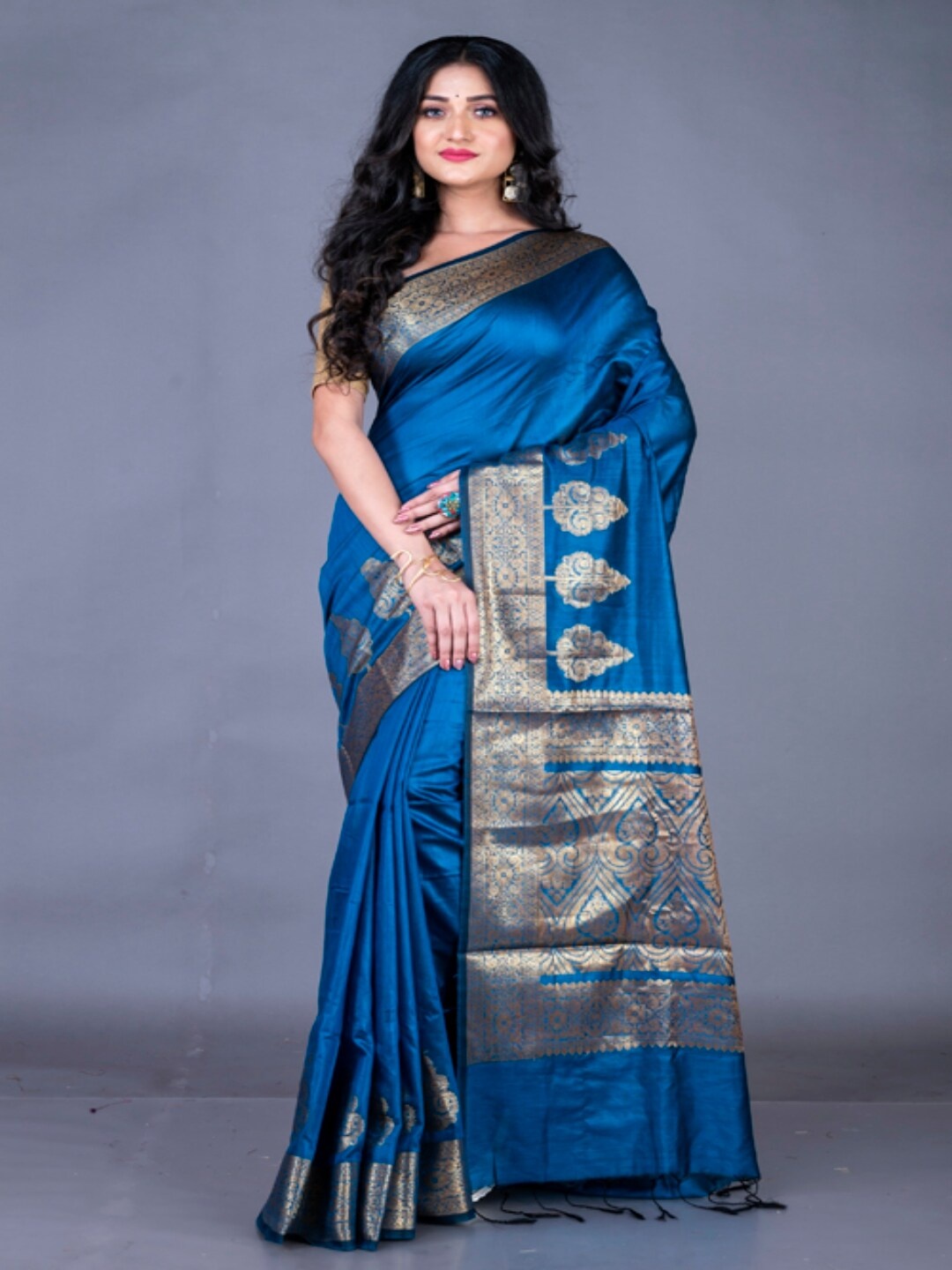 

Morchari Zari Chanderi Saree with Tassels, Blue