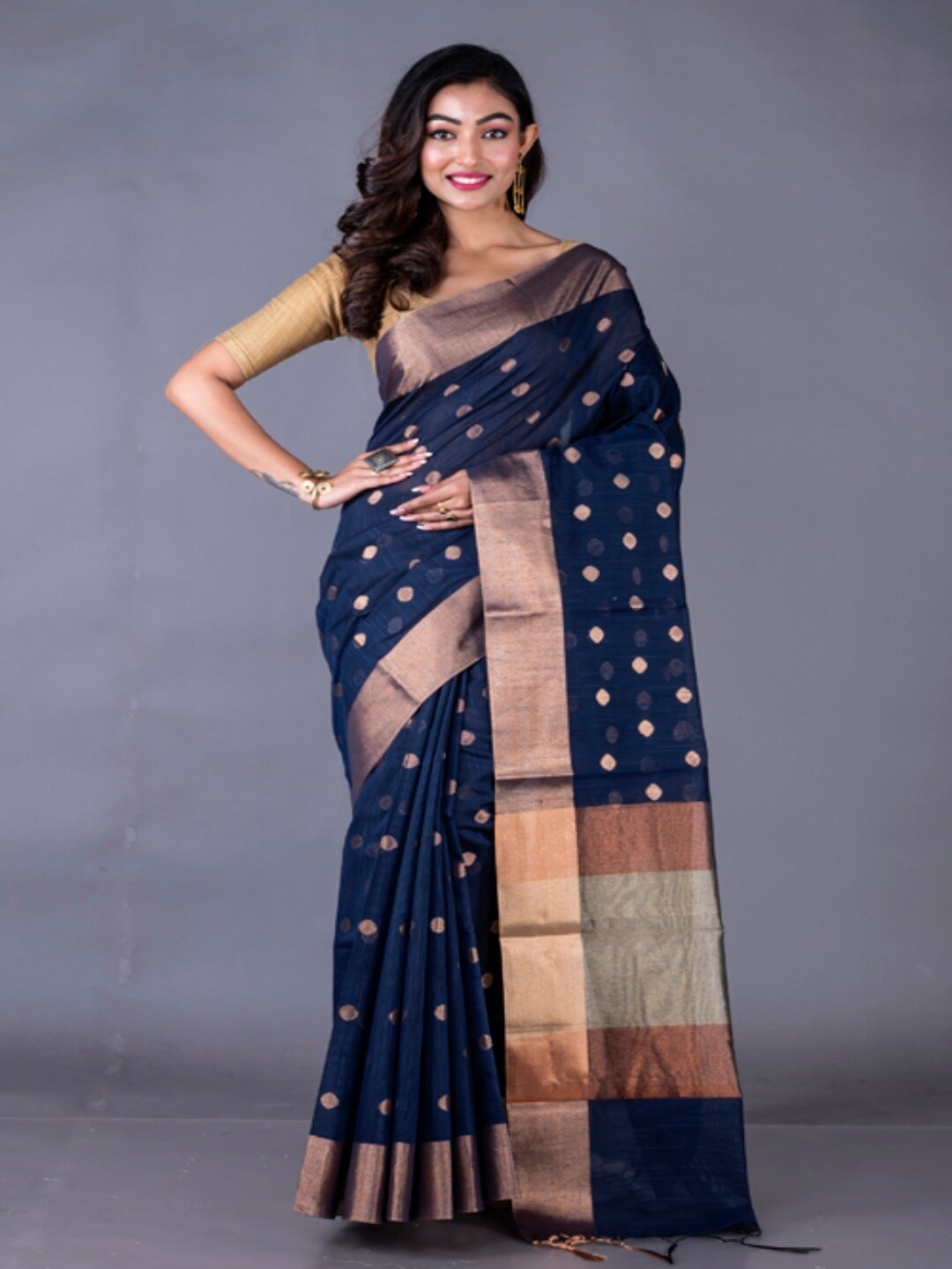 

Morchari Ethnic Motifs Woven Design Banarasi Saree, Blue