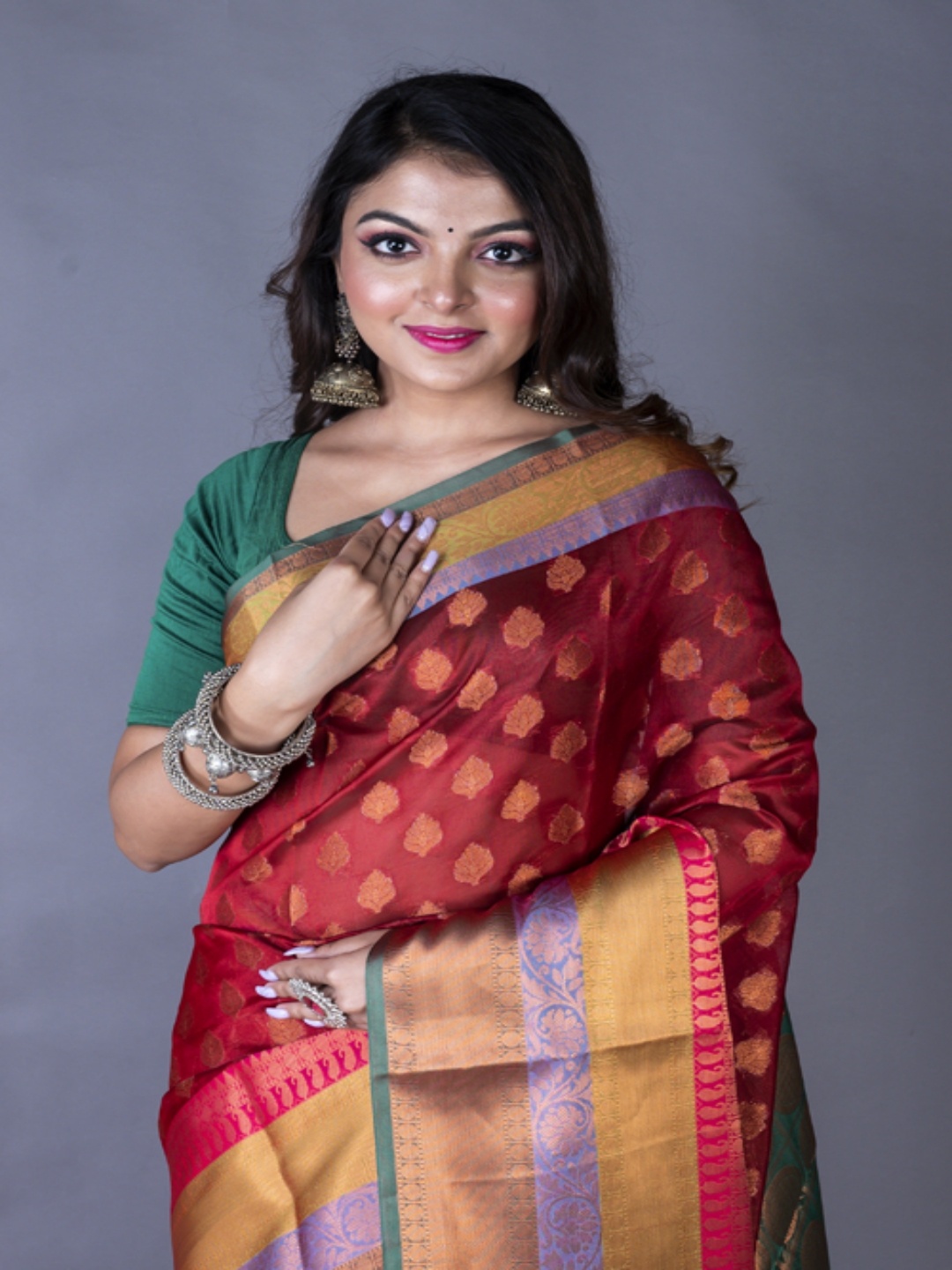 

Morchari Ethnic Motifs Woven Design Zari Banarasi Saree, Red