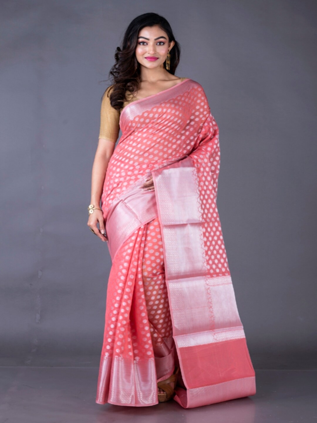 

Morchari Woven Design Zari Banarasi Saree, Pink