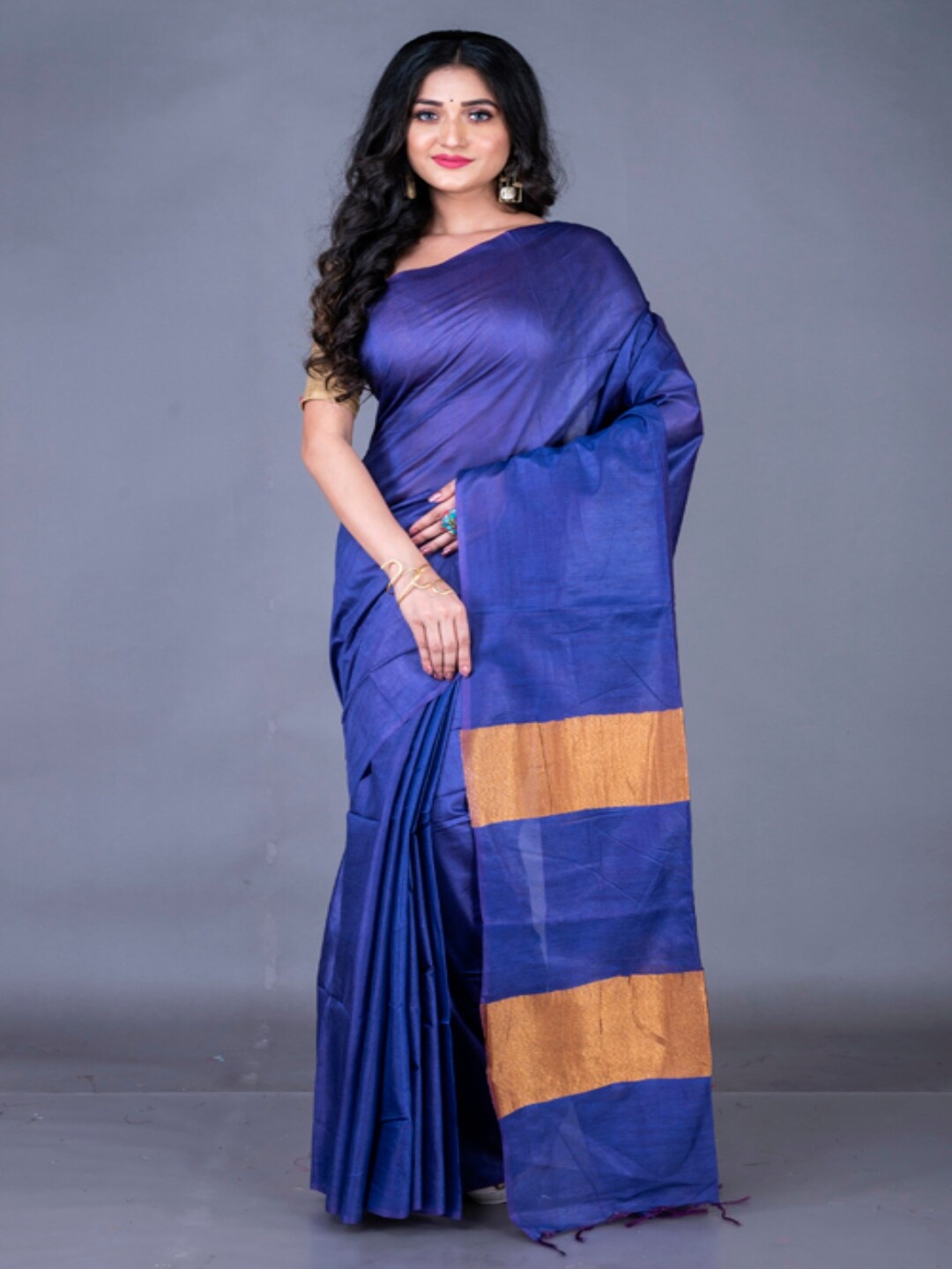 

Morchari Striped Woven Design Zari Bhagalpuri Saree, Blue