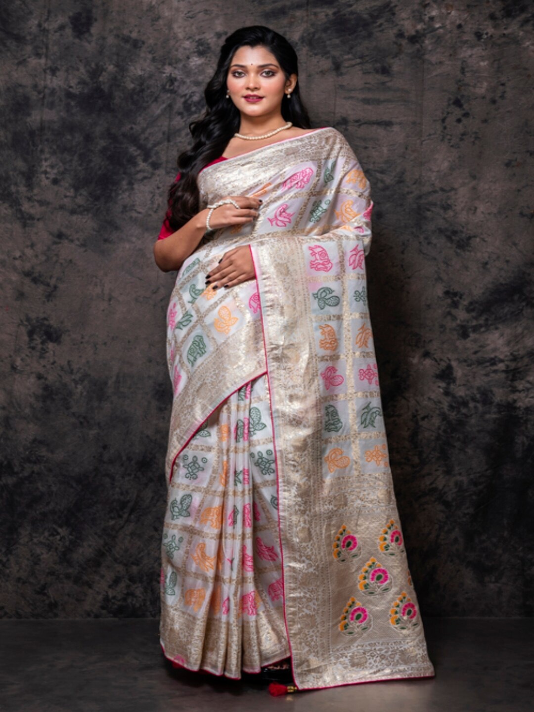 

Morchari Cream & Pink Woven Design Zari Pure Silk Saree