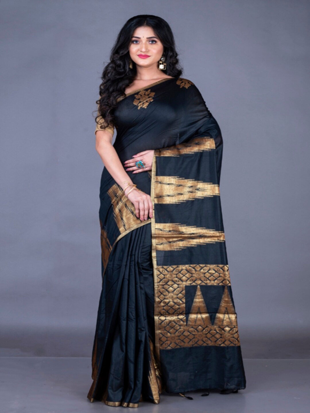 

Morchari Zari Banarasi Saree, Black