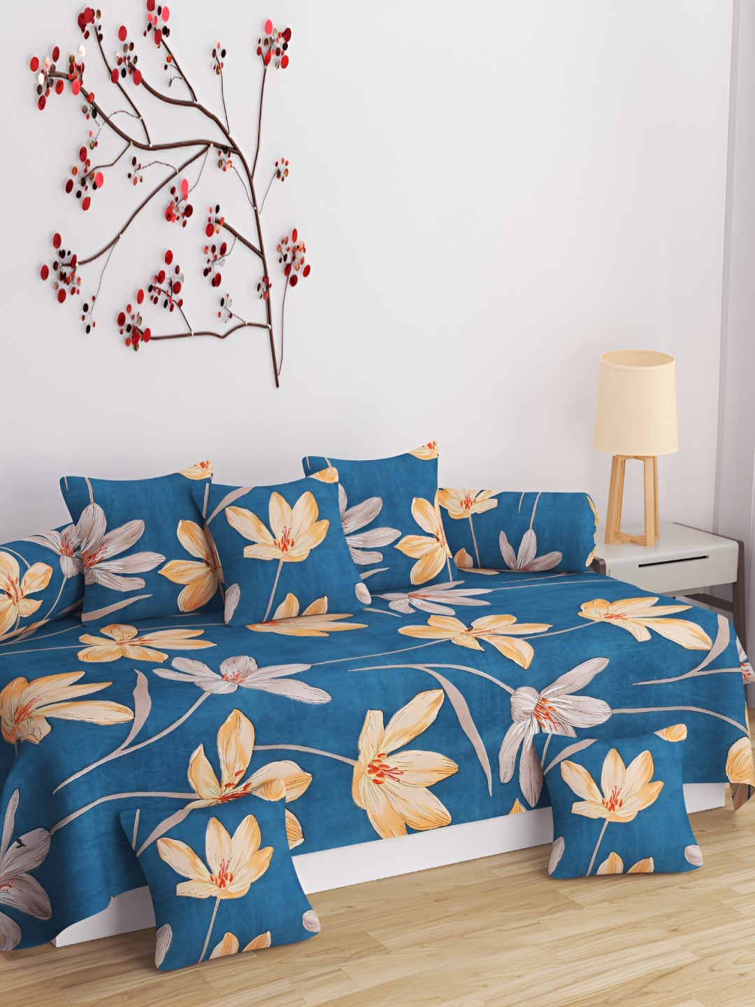 

hargunz Blue 8 Pieces Floral Printed Bedsheet With Bolster Covers & Cushion Covers