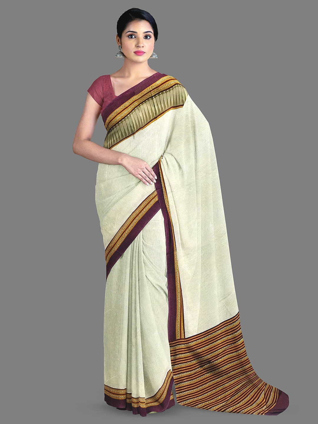 

The Chennai Silks Striped Printed Saree, Beige