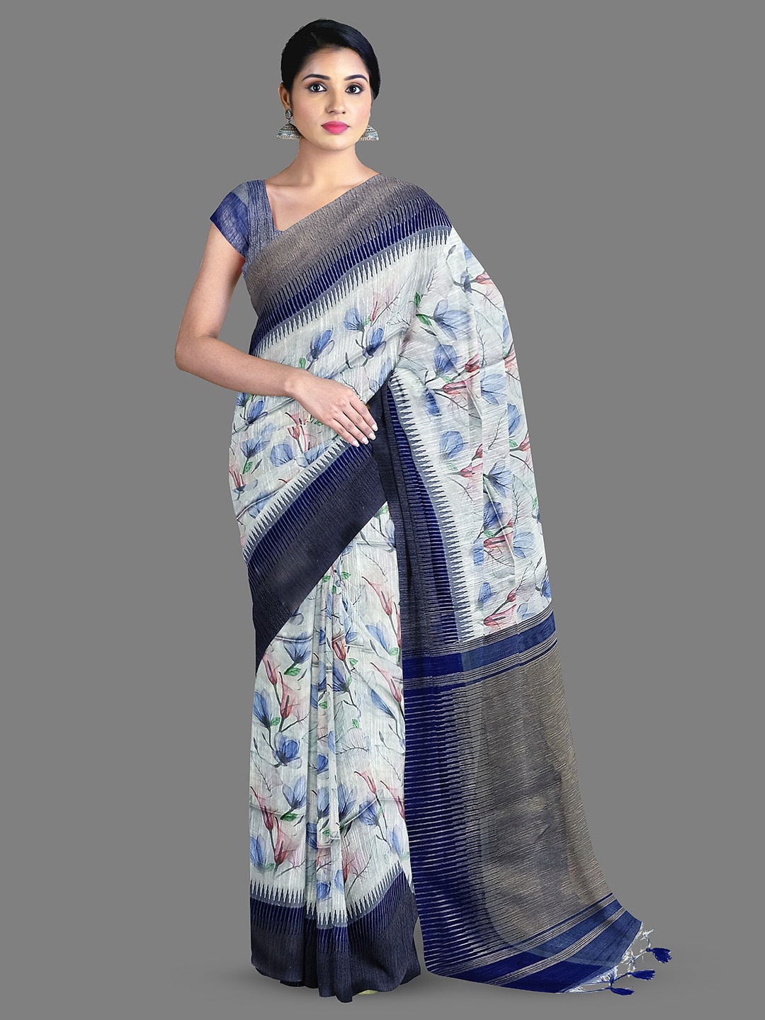 

The Chennai Silks Floral Zari Chanderi Saree, Off white