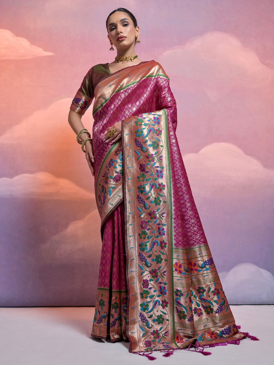 

VISHNU WEAVES Ethnic Motifs Woven Design Zari Pure Silk Paithani Saree, Magenta