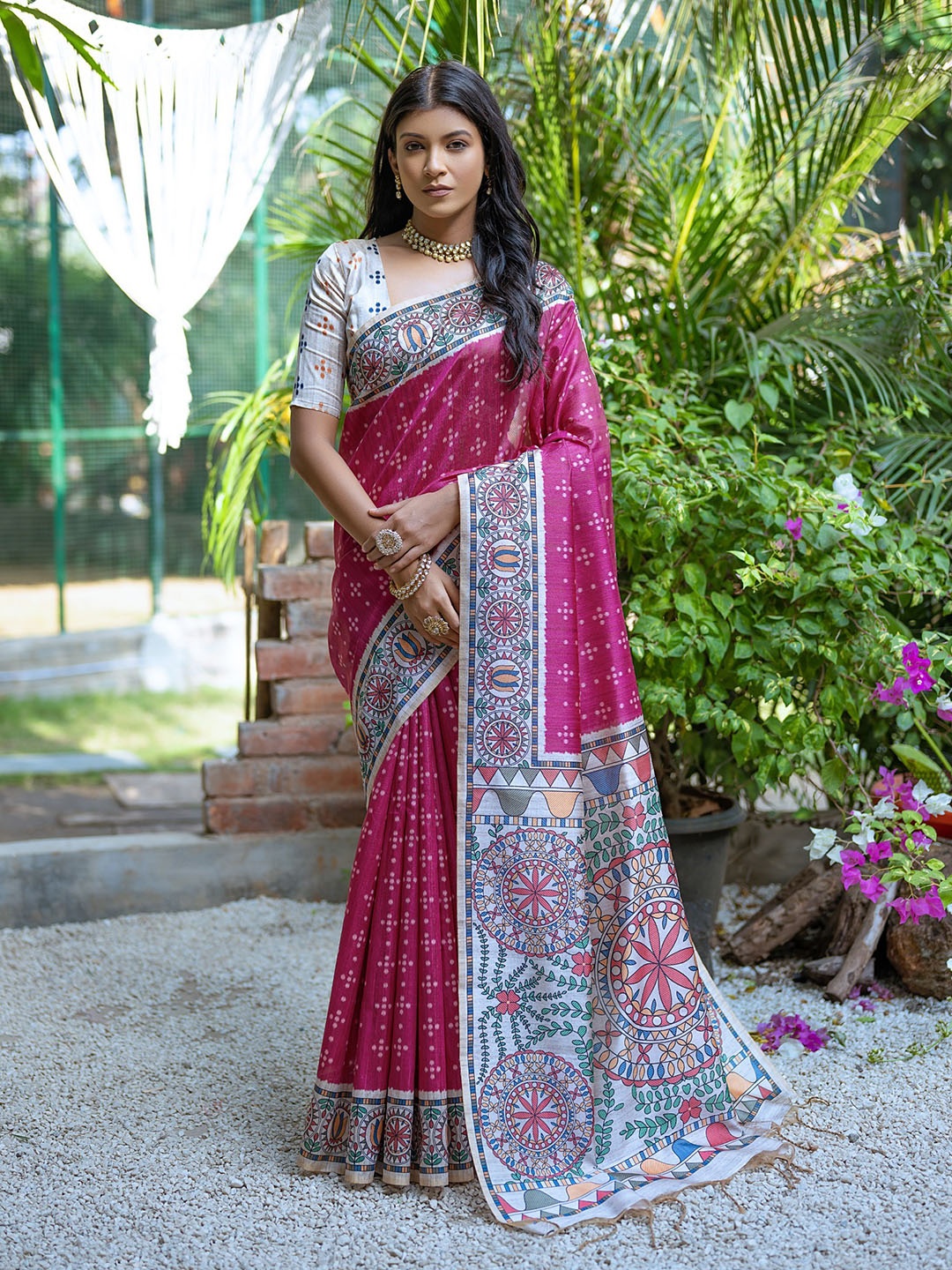 

VISHNU WEAVES Woven Design Ethnic Motifs Printed Tussar Saree With Tassels, Pink
