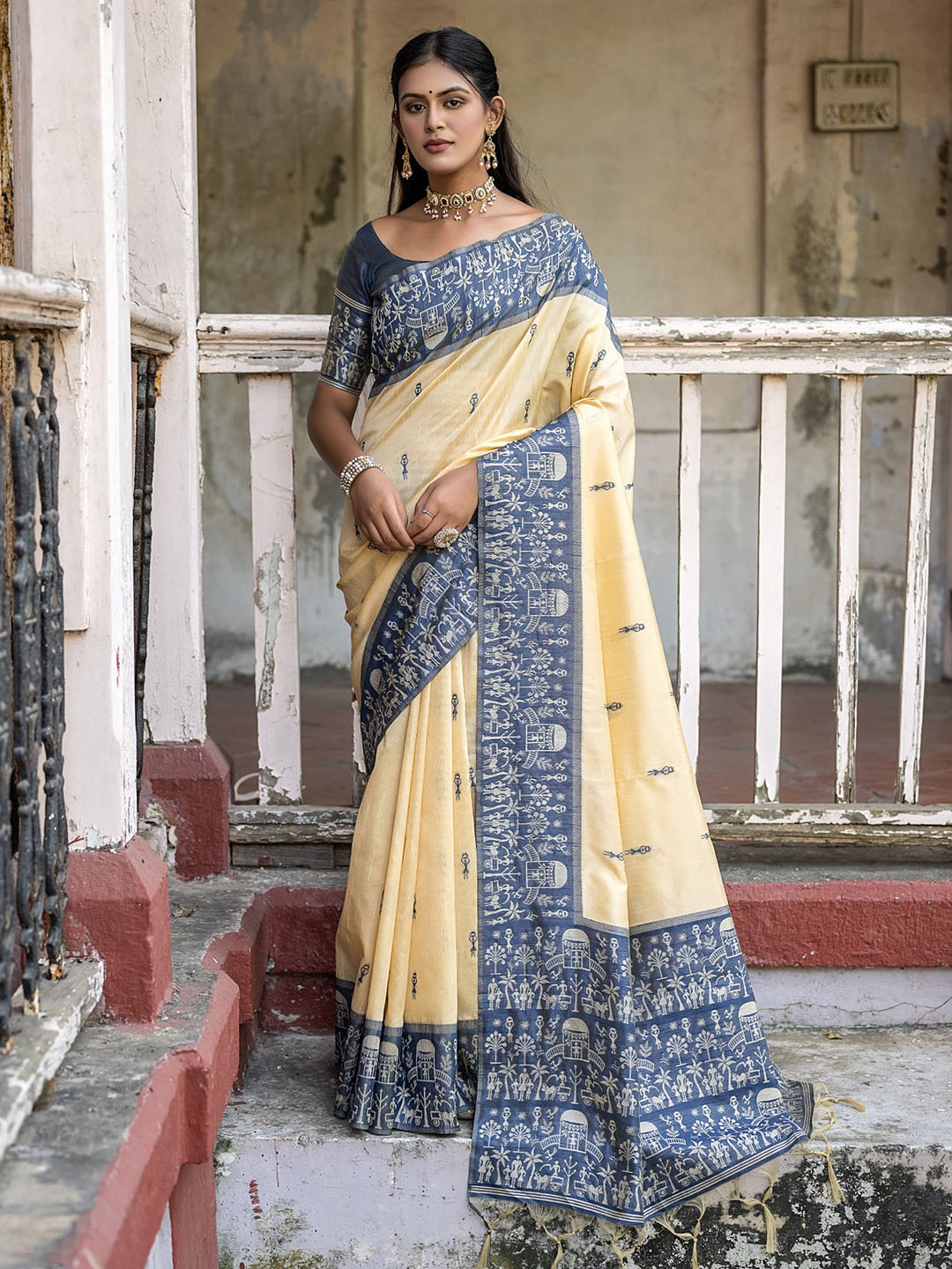 

VISHNU WEAVES Warli Woven Design Bhagalpuri Saree, Cream