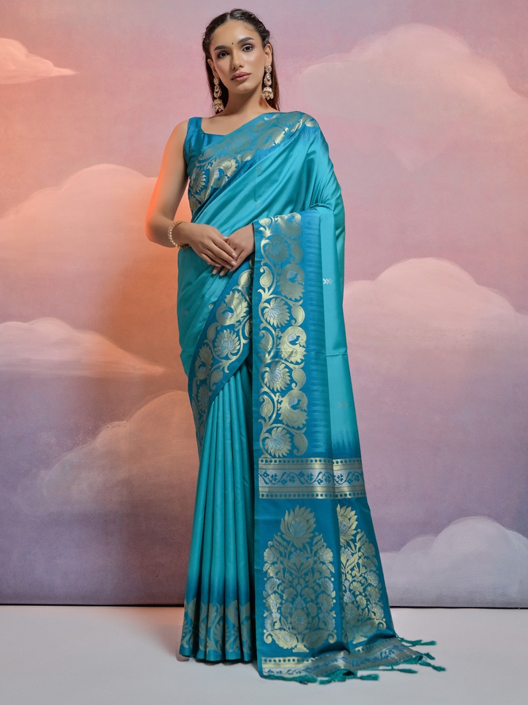 

VISHNU WEAVES Woven Design Zari Pure Silk Banarasi Saree, Teal