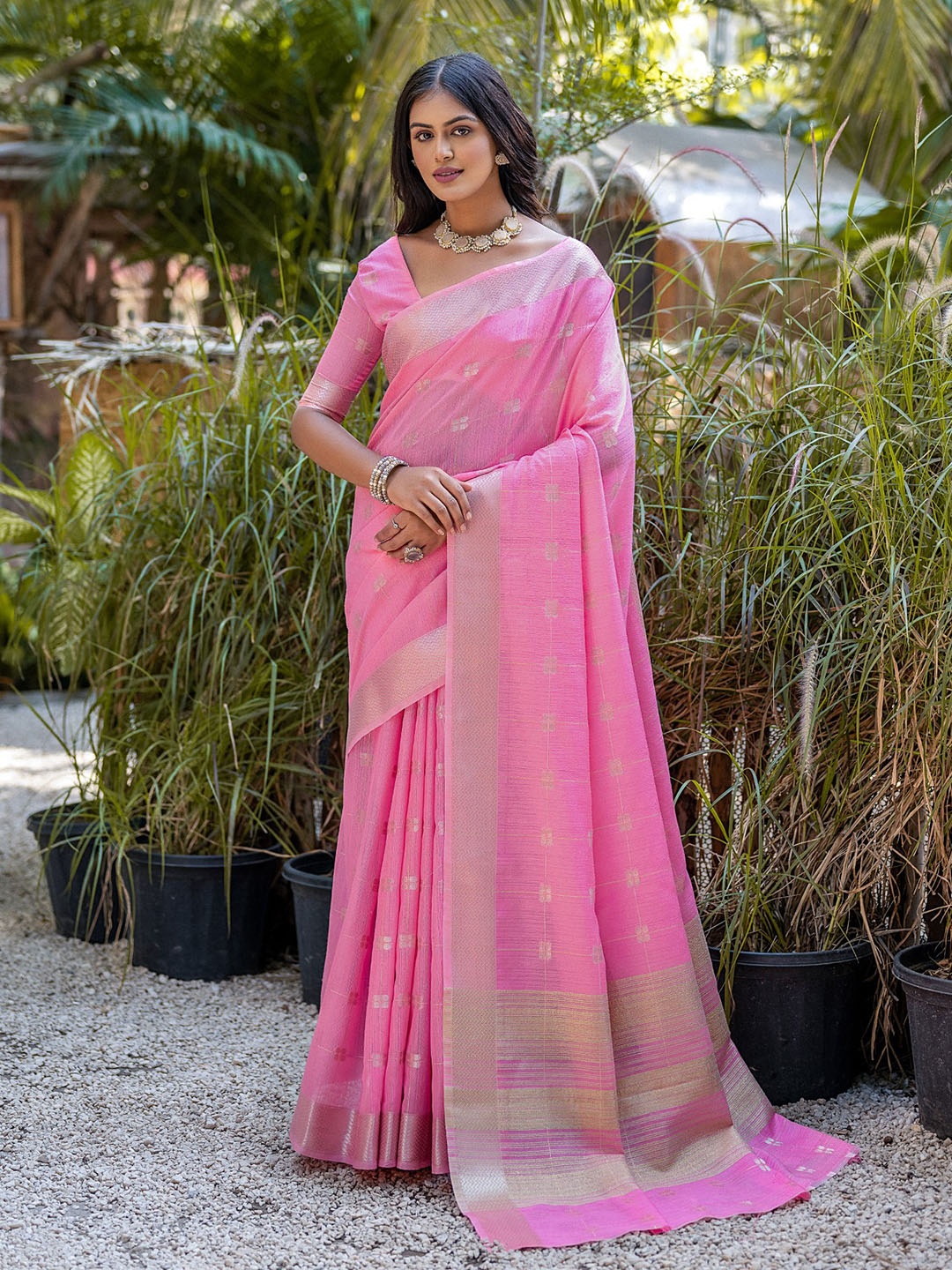 

VISHNU WEAVES Woven Design Ethnic Motifs Zari Pure Cotton Taant Saree, Pink