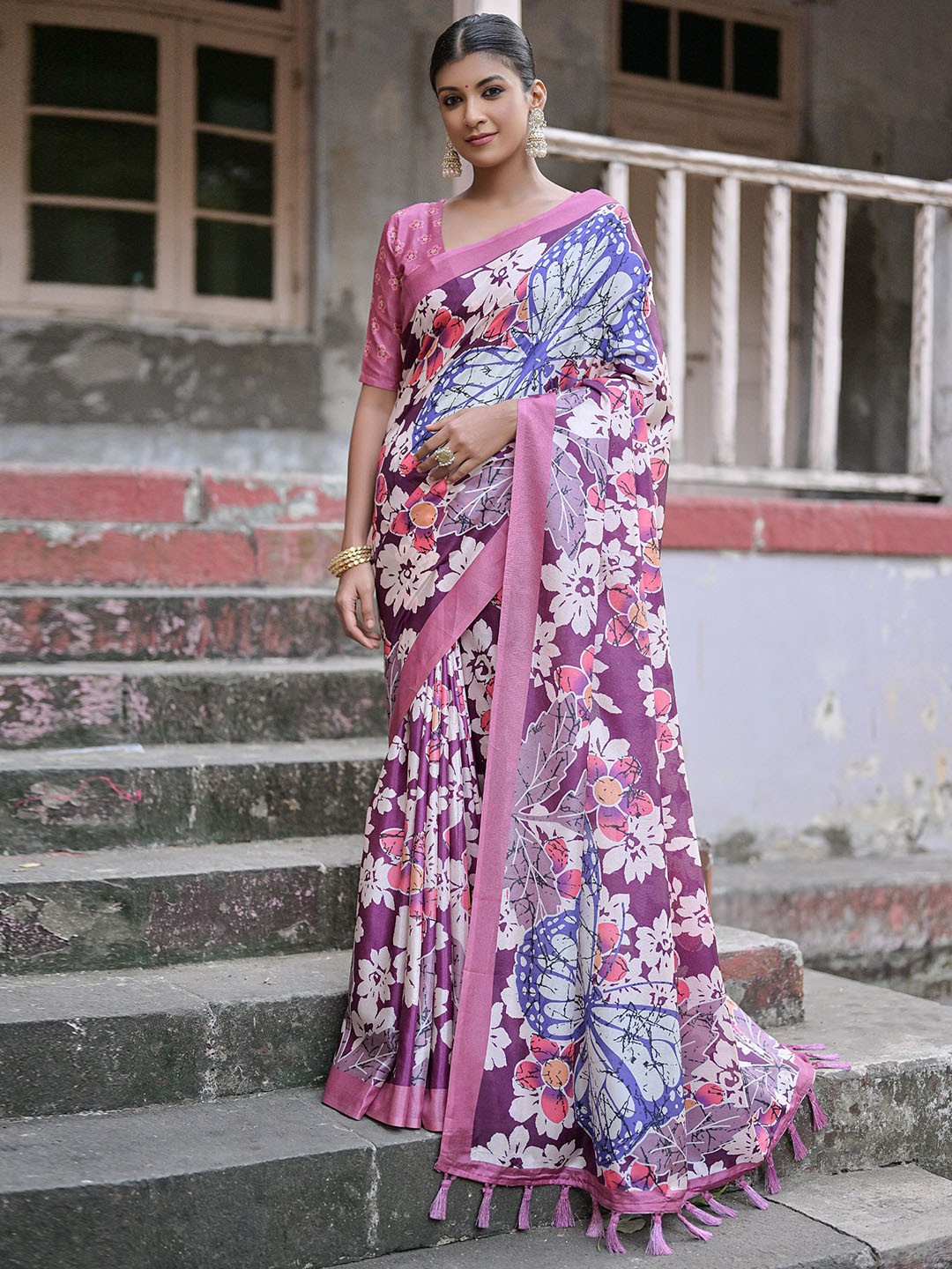 

VISHNU WEAVES Floral Printed Zari Jamdani Saree With Tassels, Lavender
