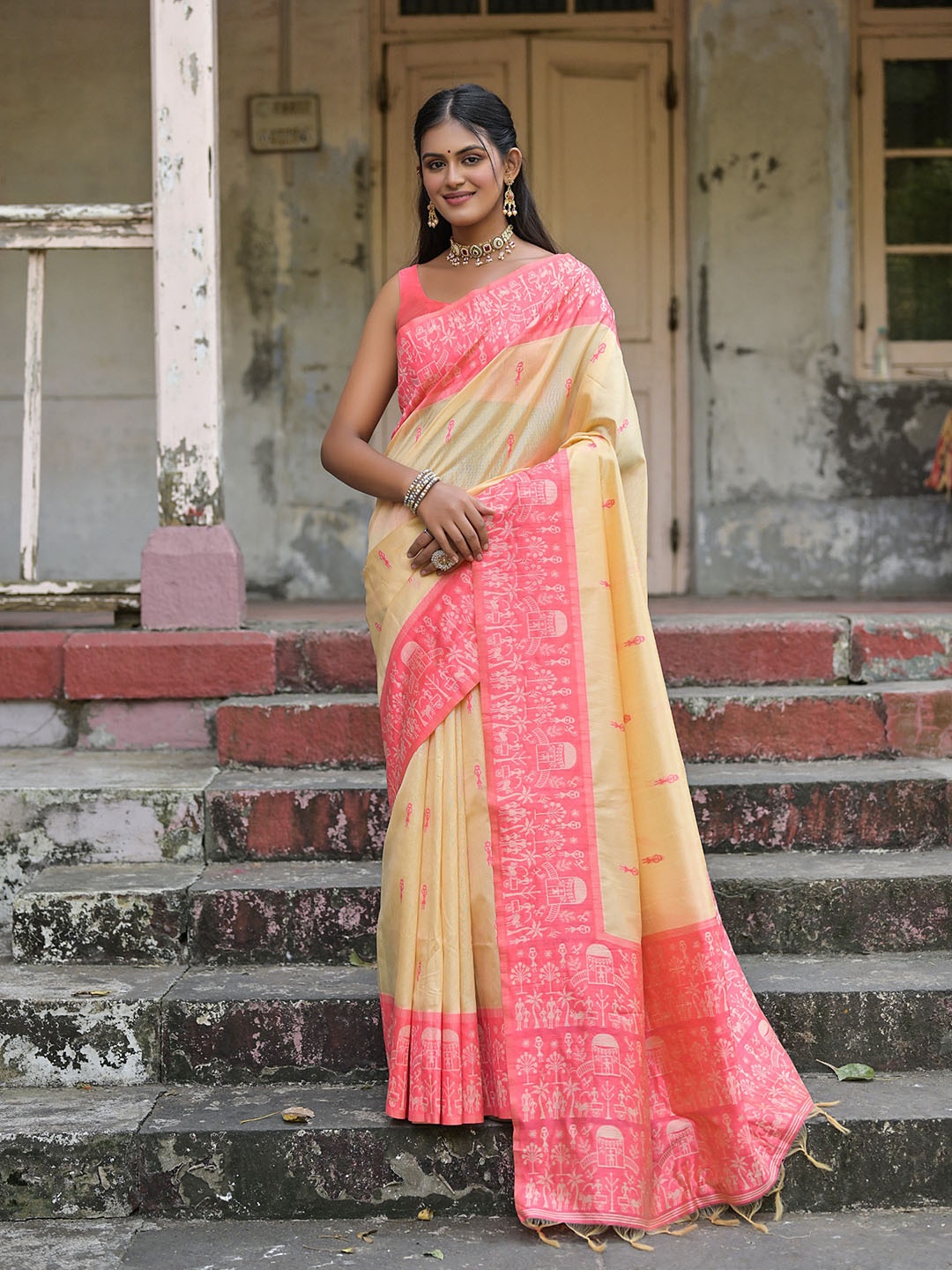 

VISHNU WEAVES Woven Design Ethnic Motifs Bhagalpuri Saree With Tassels, Cream
