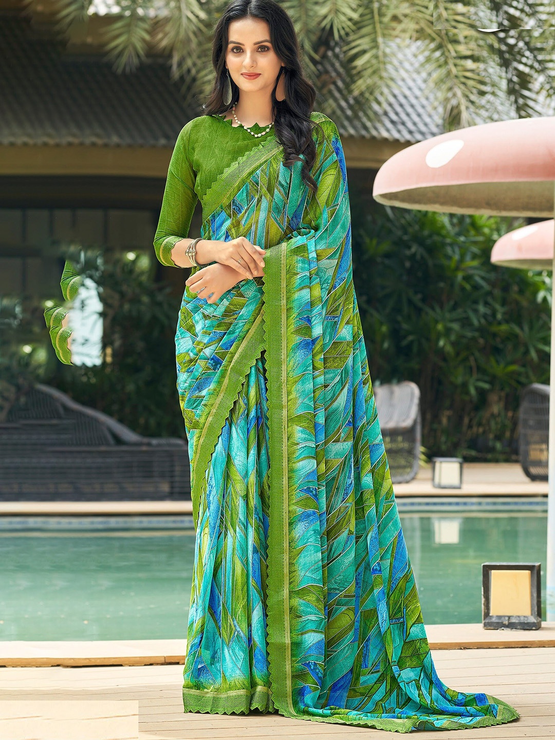 

Reboot Fashions Zari Pure Chiffon Maheshwari Saree, Green