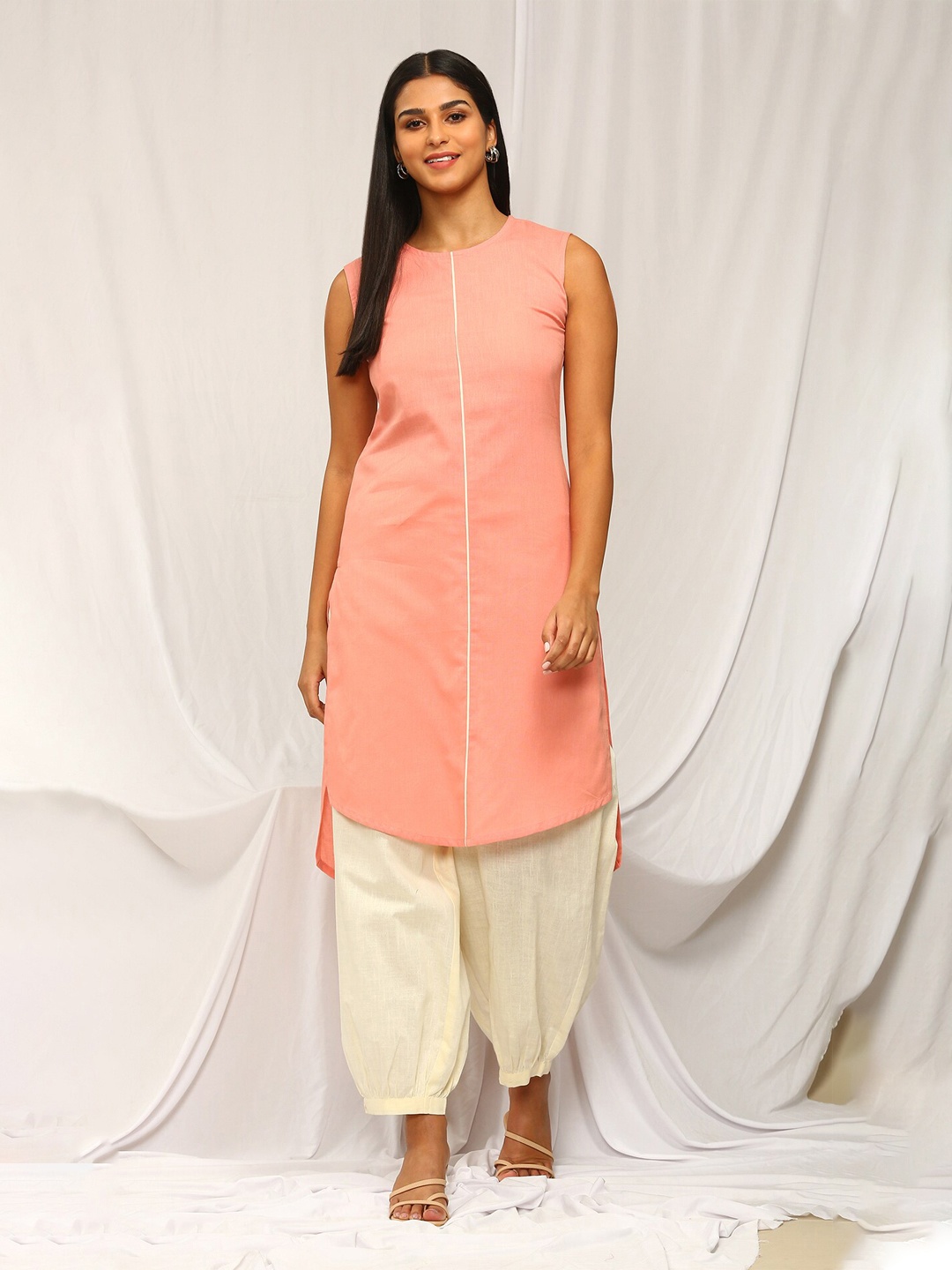

Stylefables Round Neck Regular Linen Kurta with Salwar, Peach