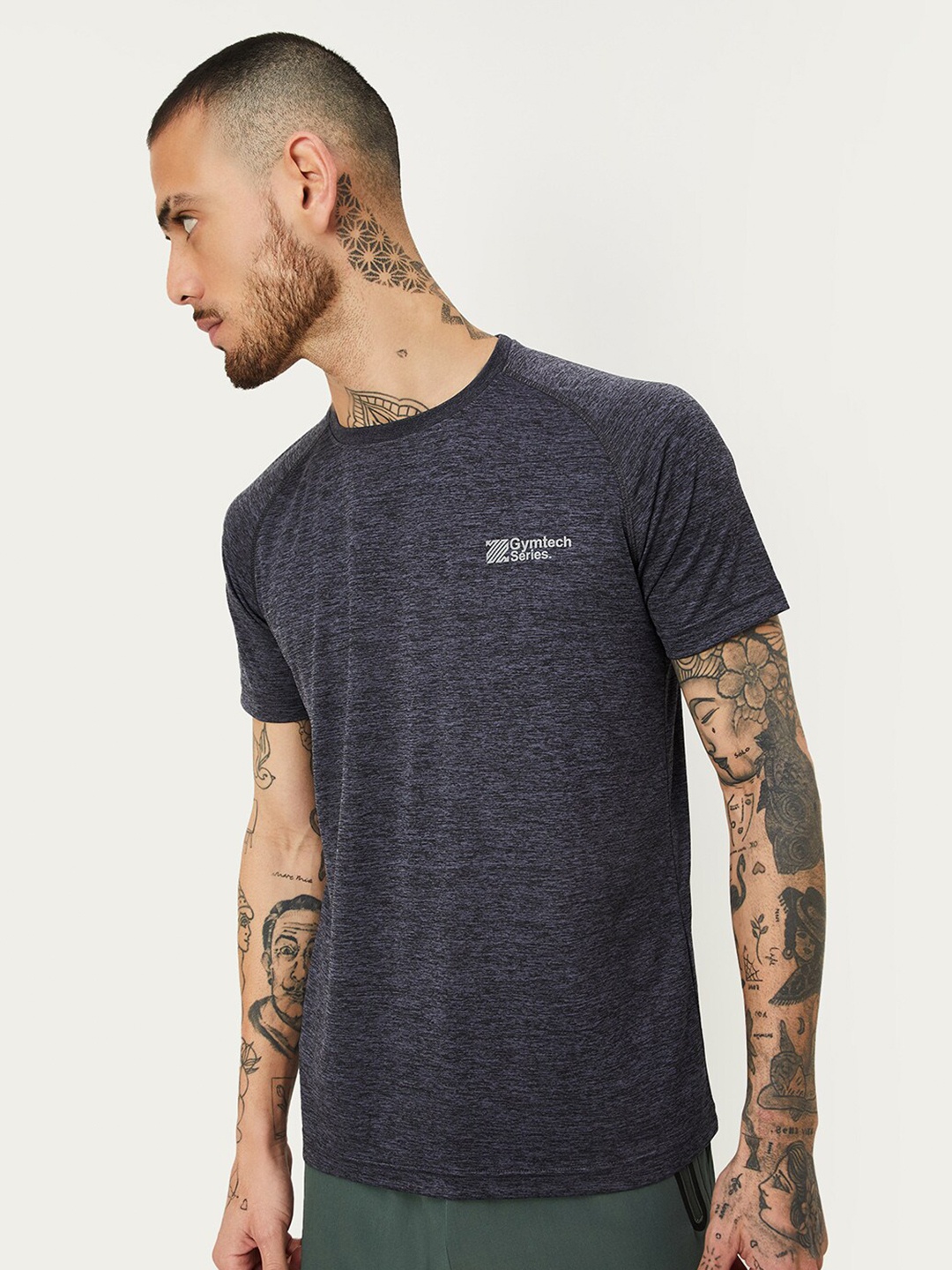 

max Typography V-Neck Cotton T-shirt, Black