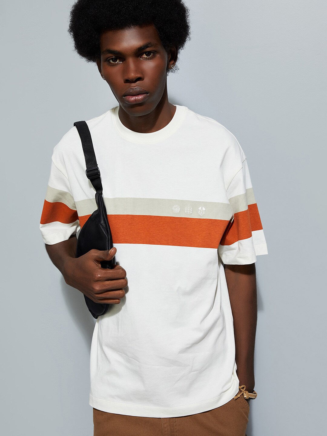 

max URB_N Men Striped Round Neck Cotton Slim Fit T-shirt, Off white
