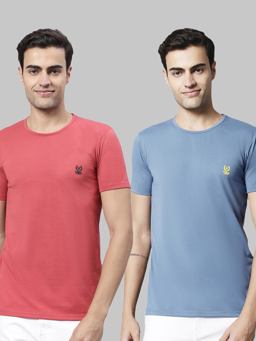 

VIMAL JONNEY Men Multicoloured 2 Applique T-shirt, Multi